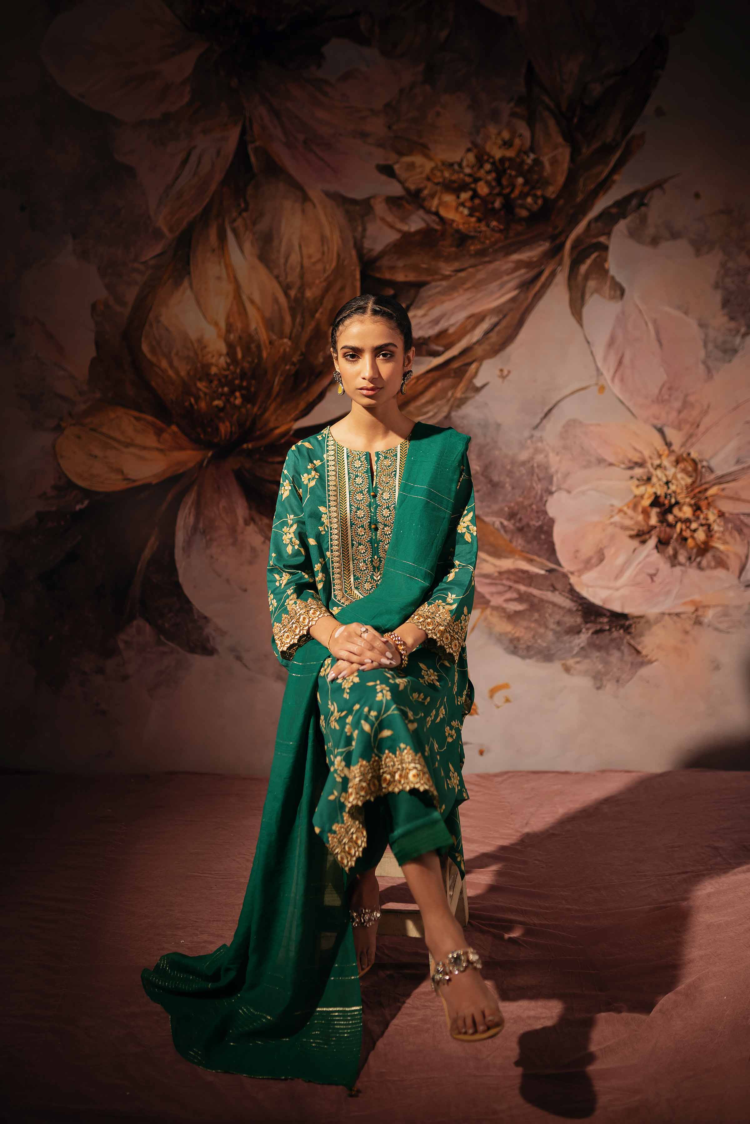 2 Piece - Gold Printed Embroidered Suit - 42301229 - Image 4