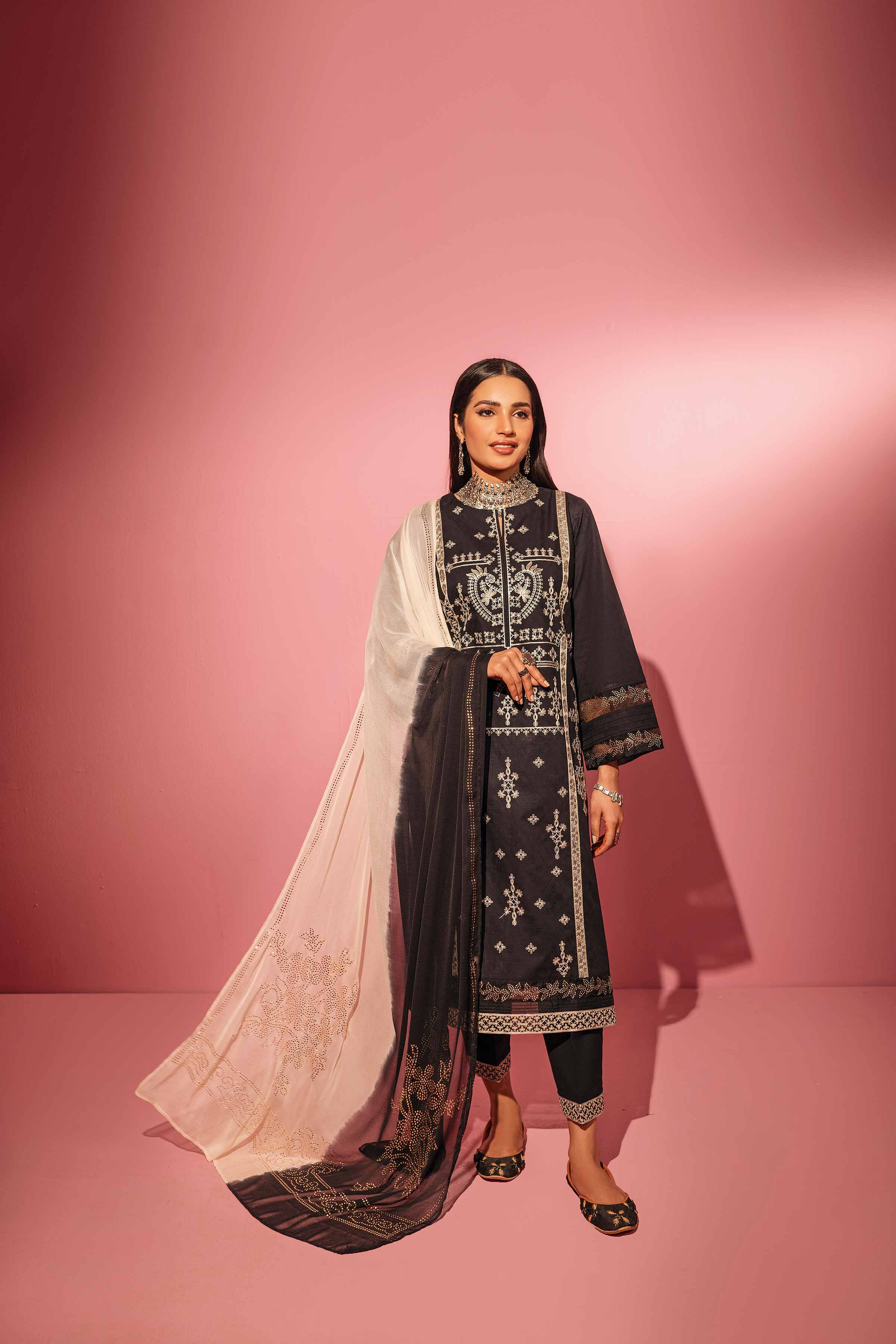 3 Piece - Printed Embellished Suit - 42301302 - Image 3