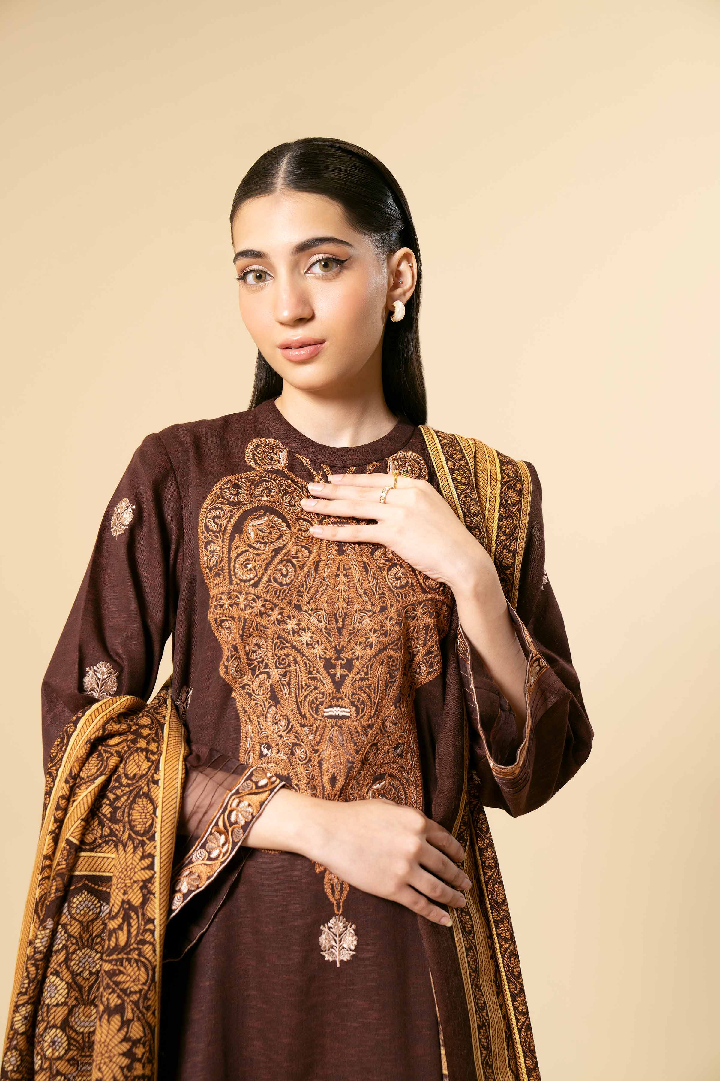 3 Piece - Embroidered Suit - 42404256 - Image 4