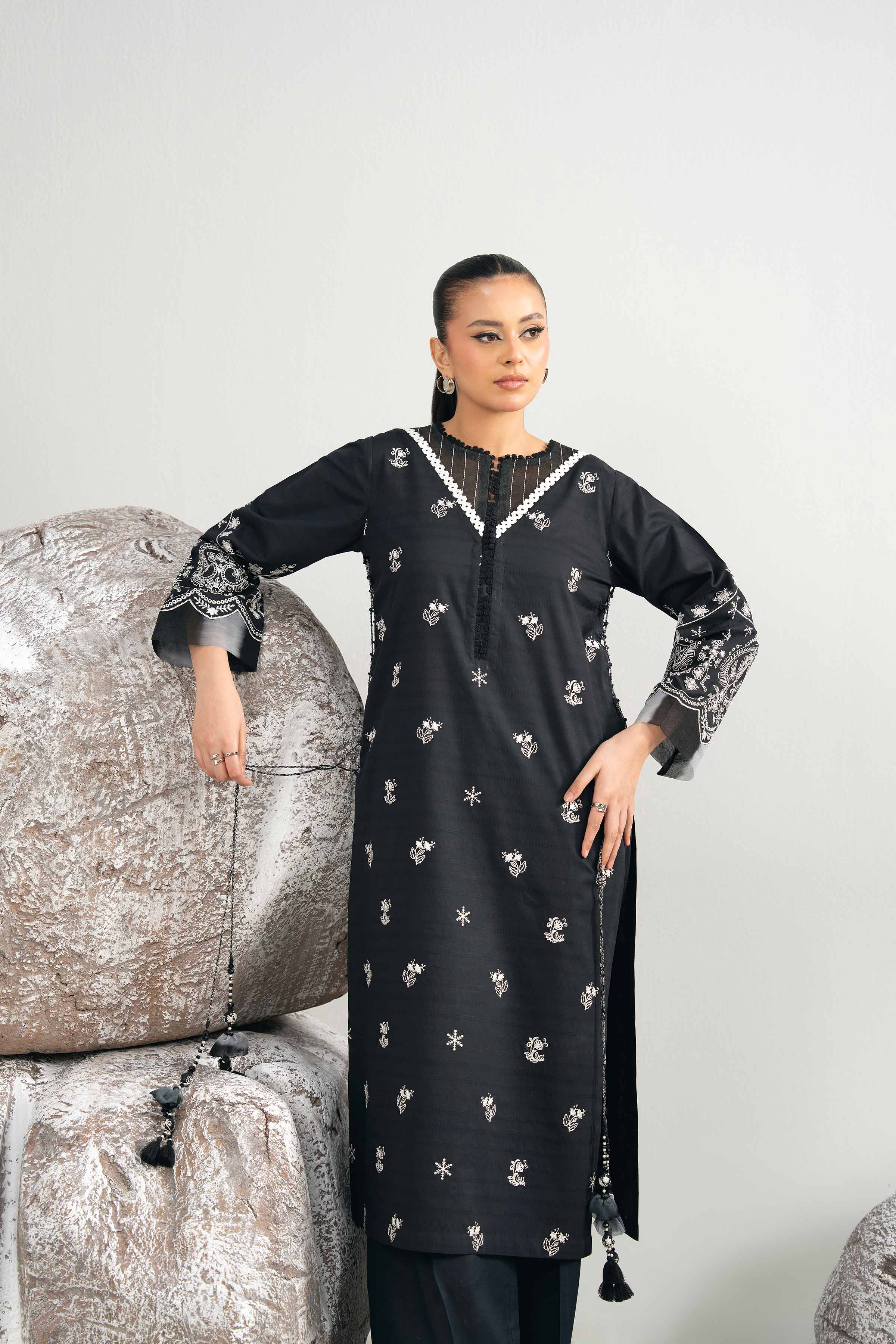 2 Piece - Embroidered Suit - 42501996 - Image 7