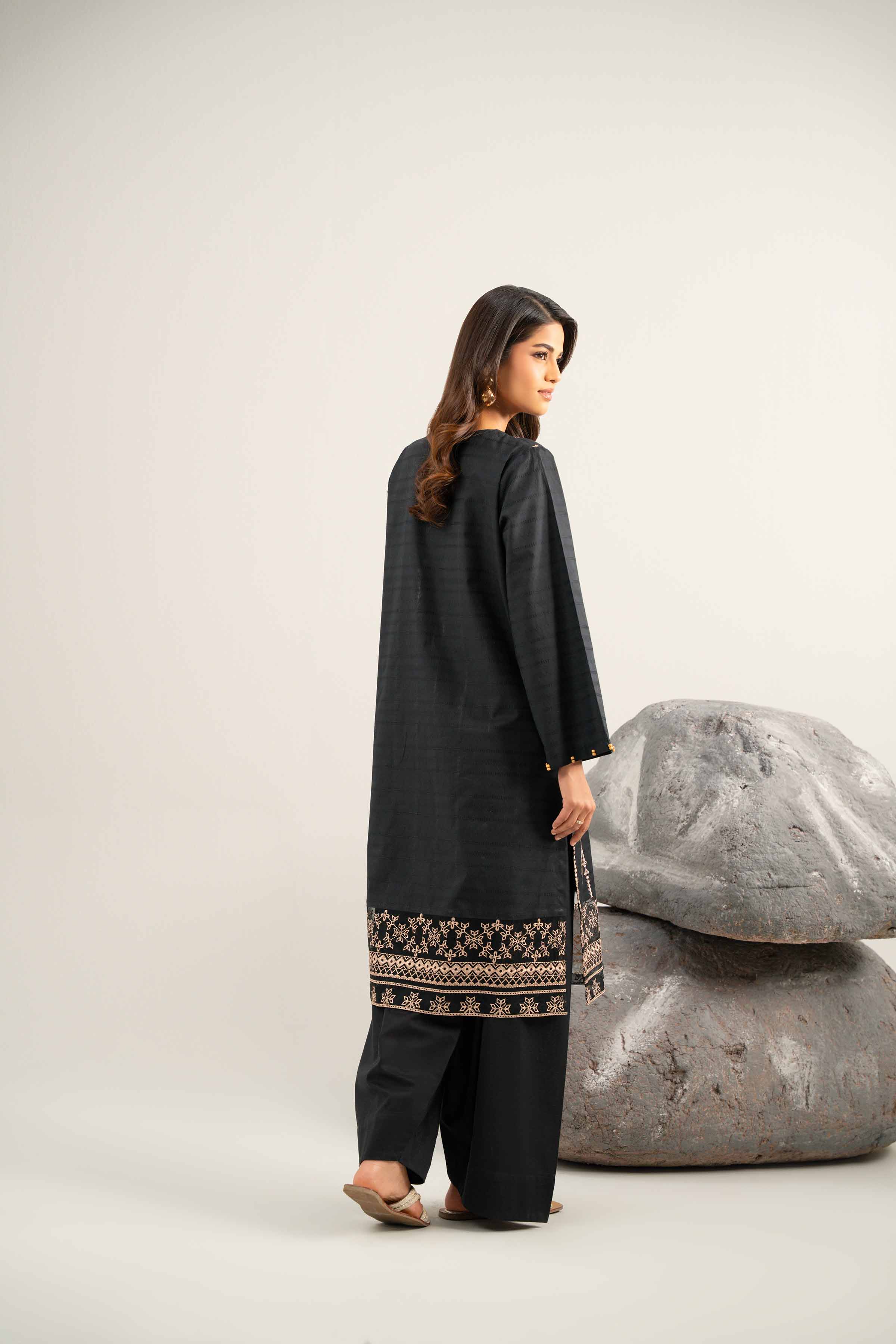 2 Piece - Embroidered Suit - 42501997 - Image 3