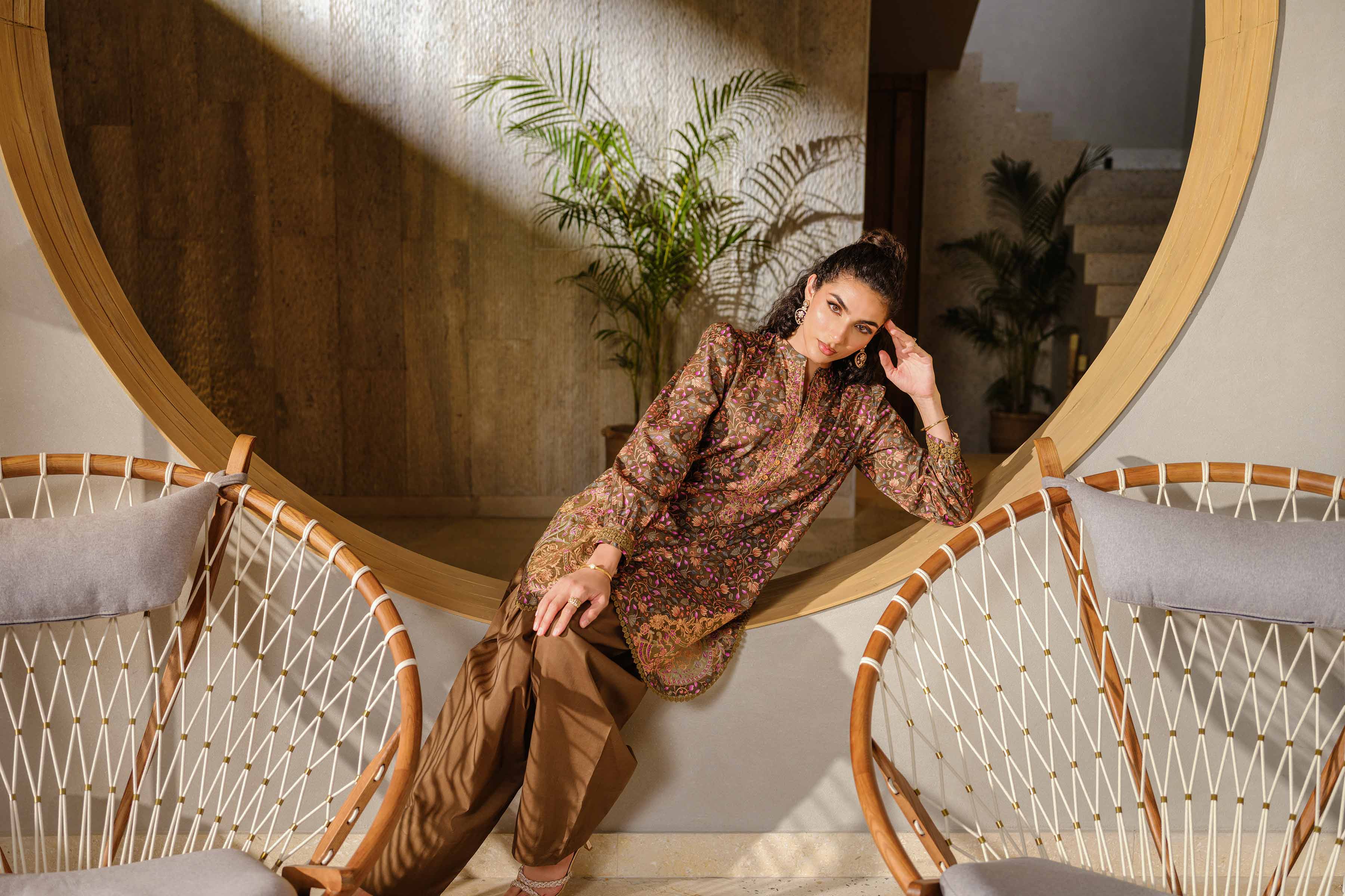 2 Piece - Printed Embroidered Suit - 42502073 - Image 10