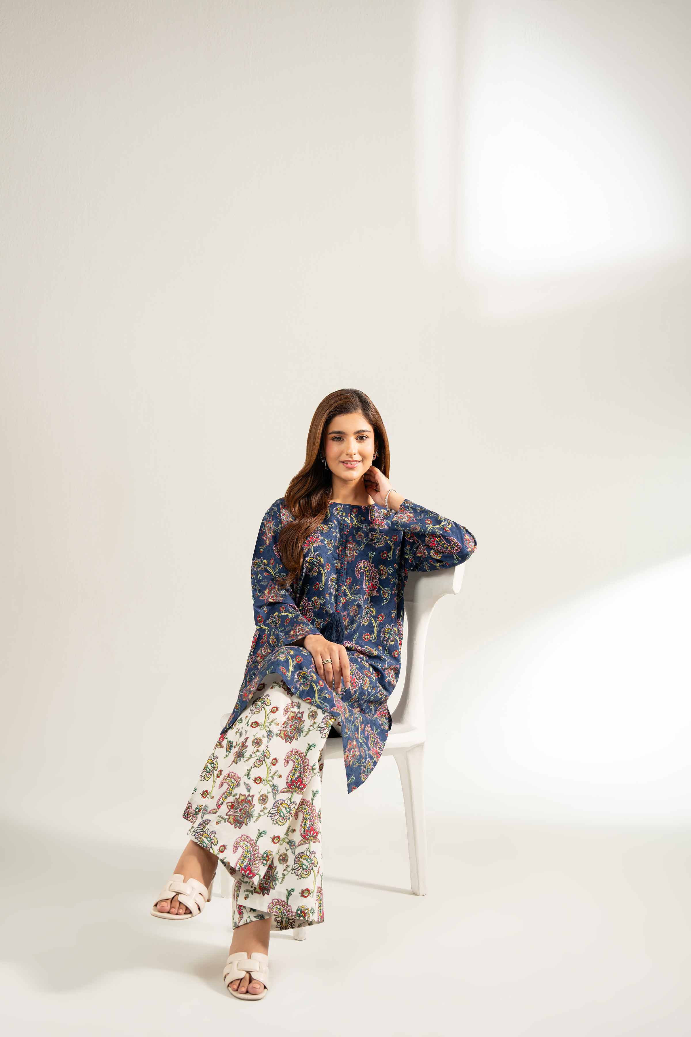 2 Piece - Digital Printed Suit - 42502178 - Image 4