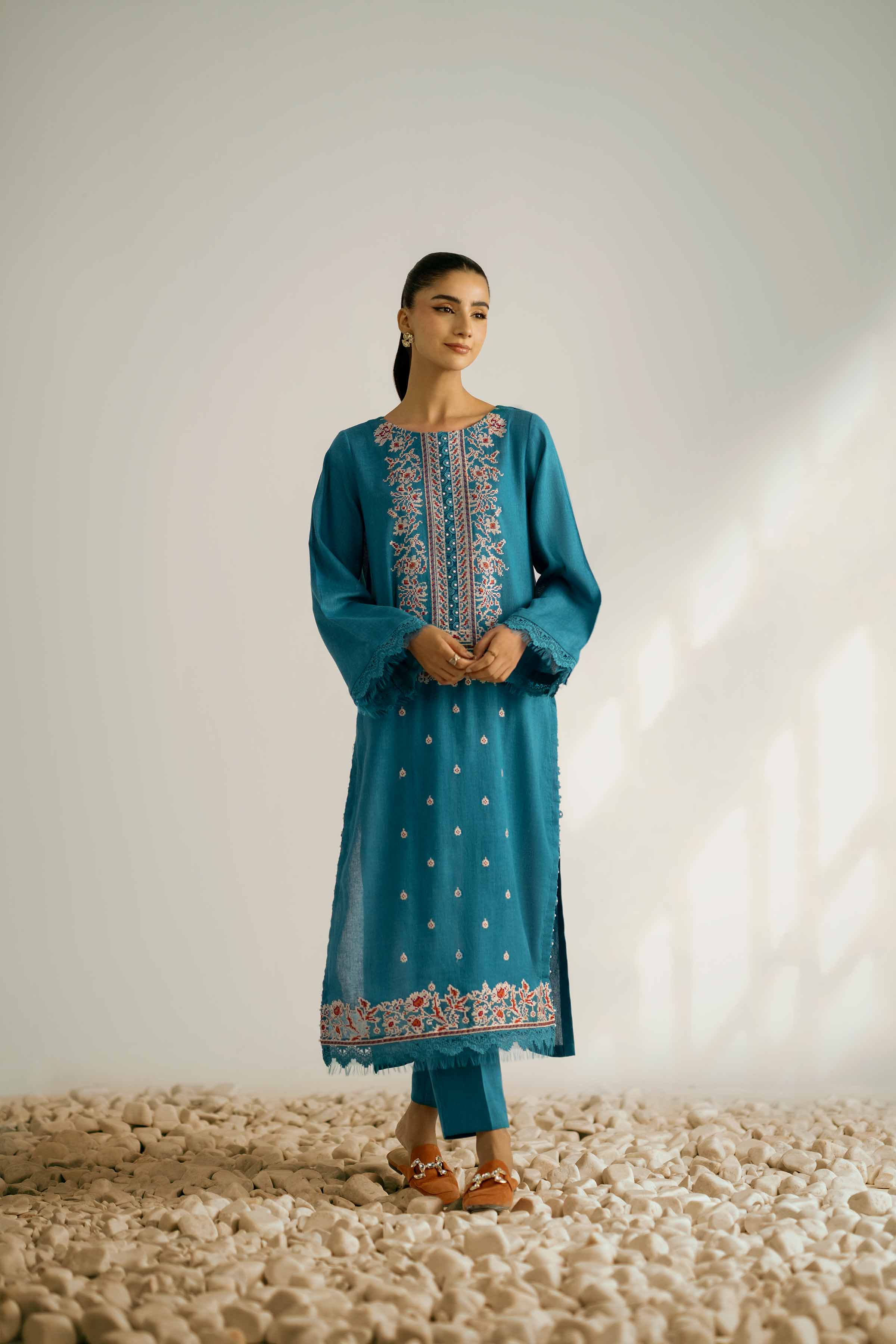 2 Piece - Embroidered Suit - 42502351 - Image 5