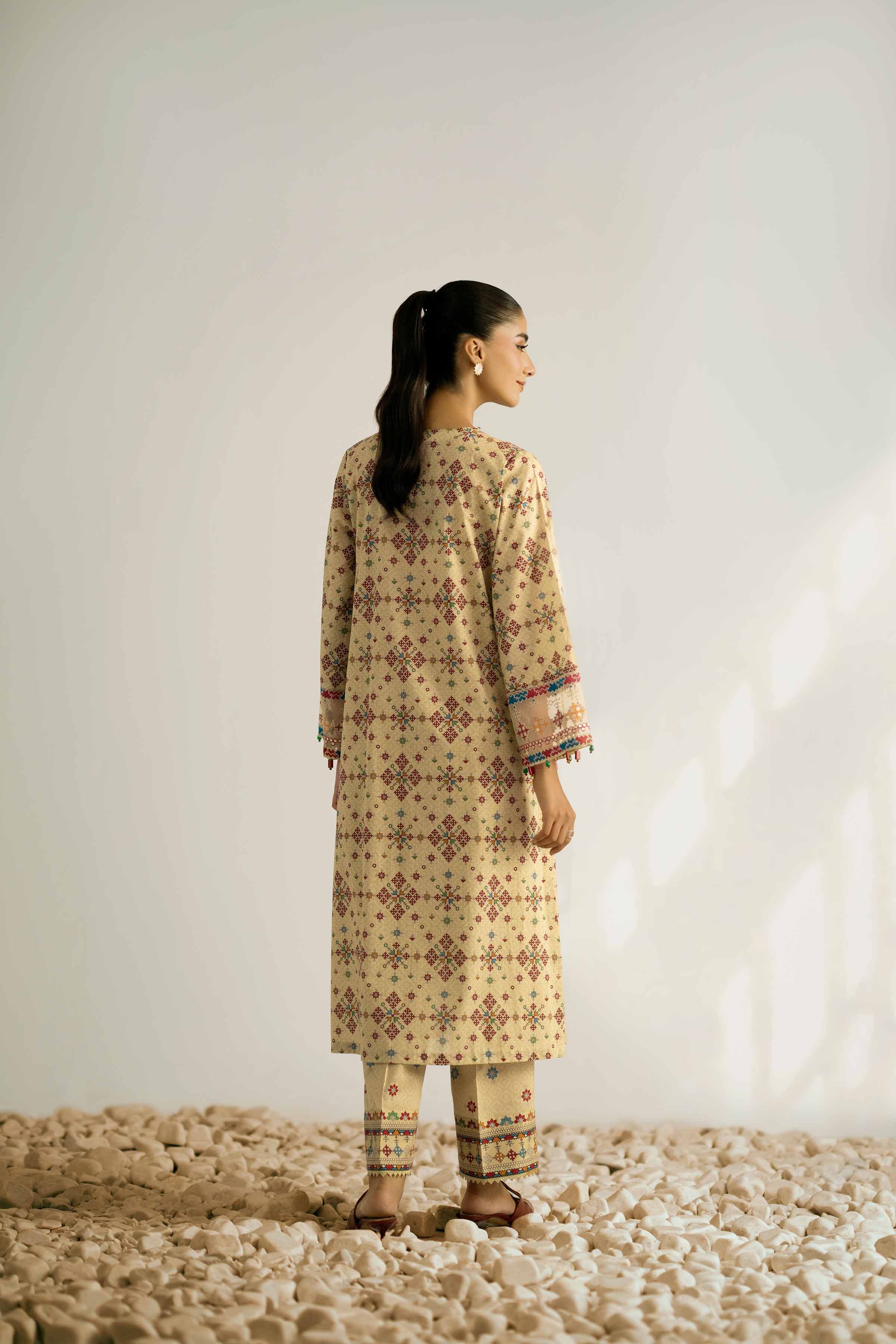 2 Piece - Printed Embroidered Suit - 42502354 - Image 3