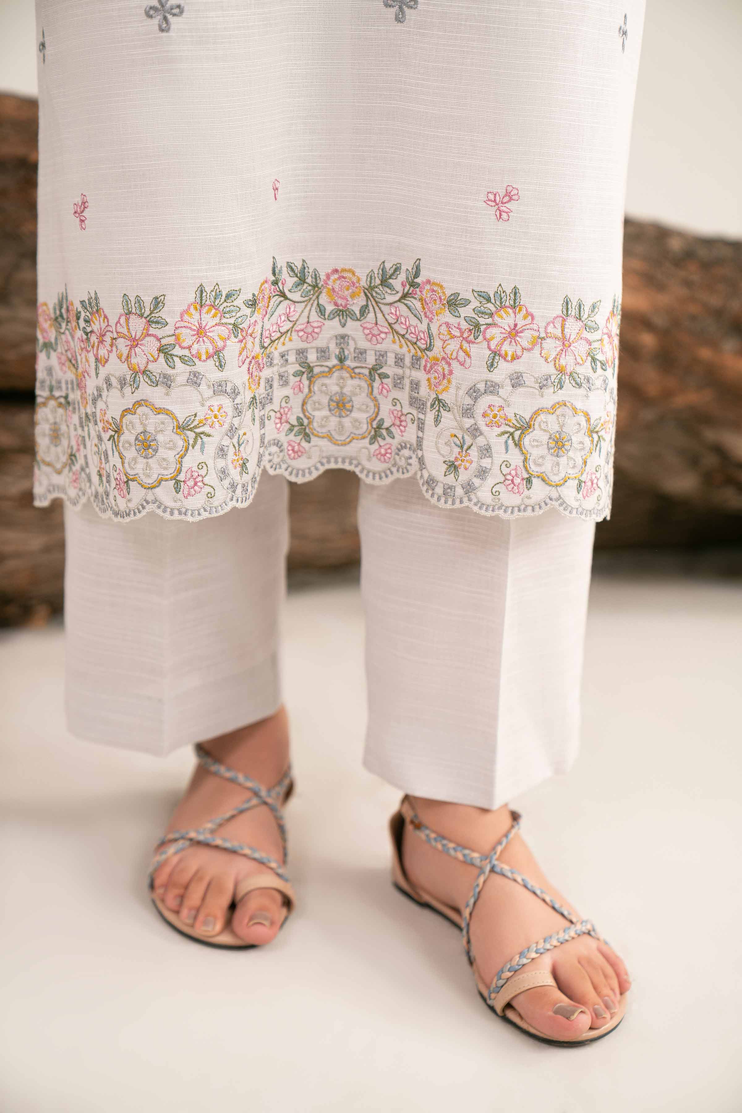 3 Piece - Printed Embroidered Suit - 42503513 - Image 5