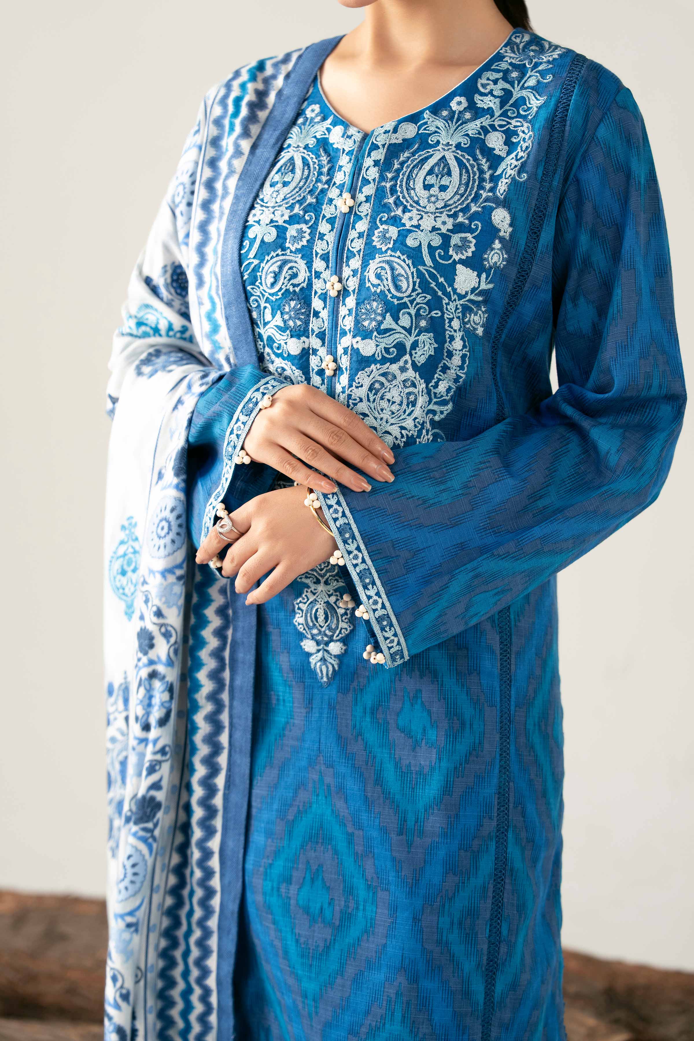 3 Piece - Embroidered Suit - 42503534 - Image 5