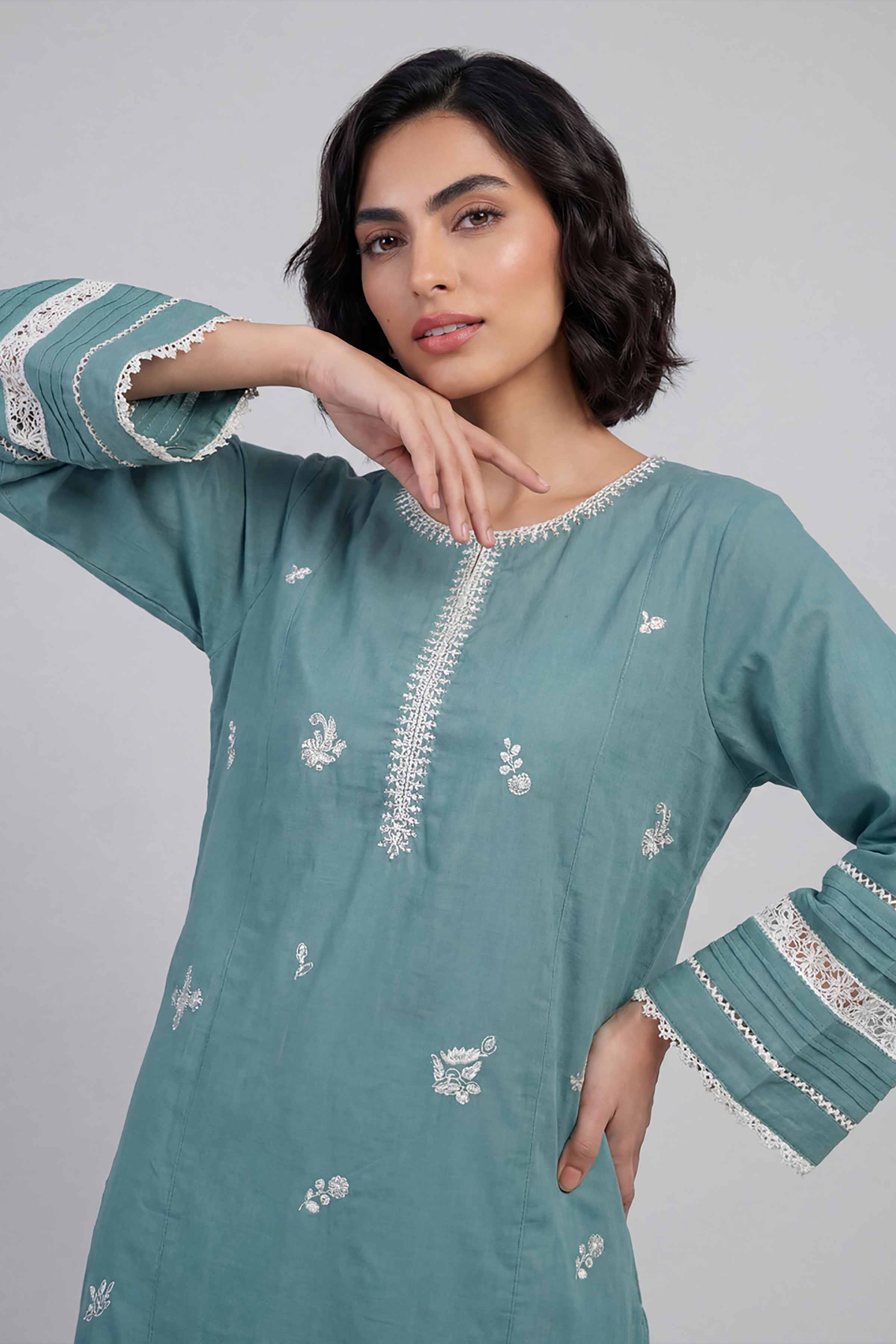 2 Piece - Embroidered Suit - 42601638 - Image 4