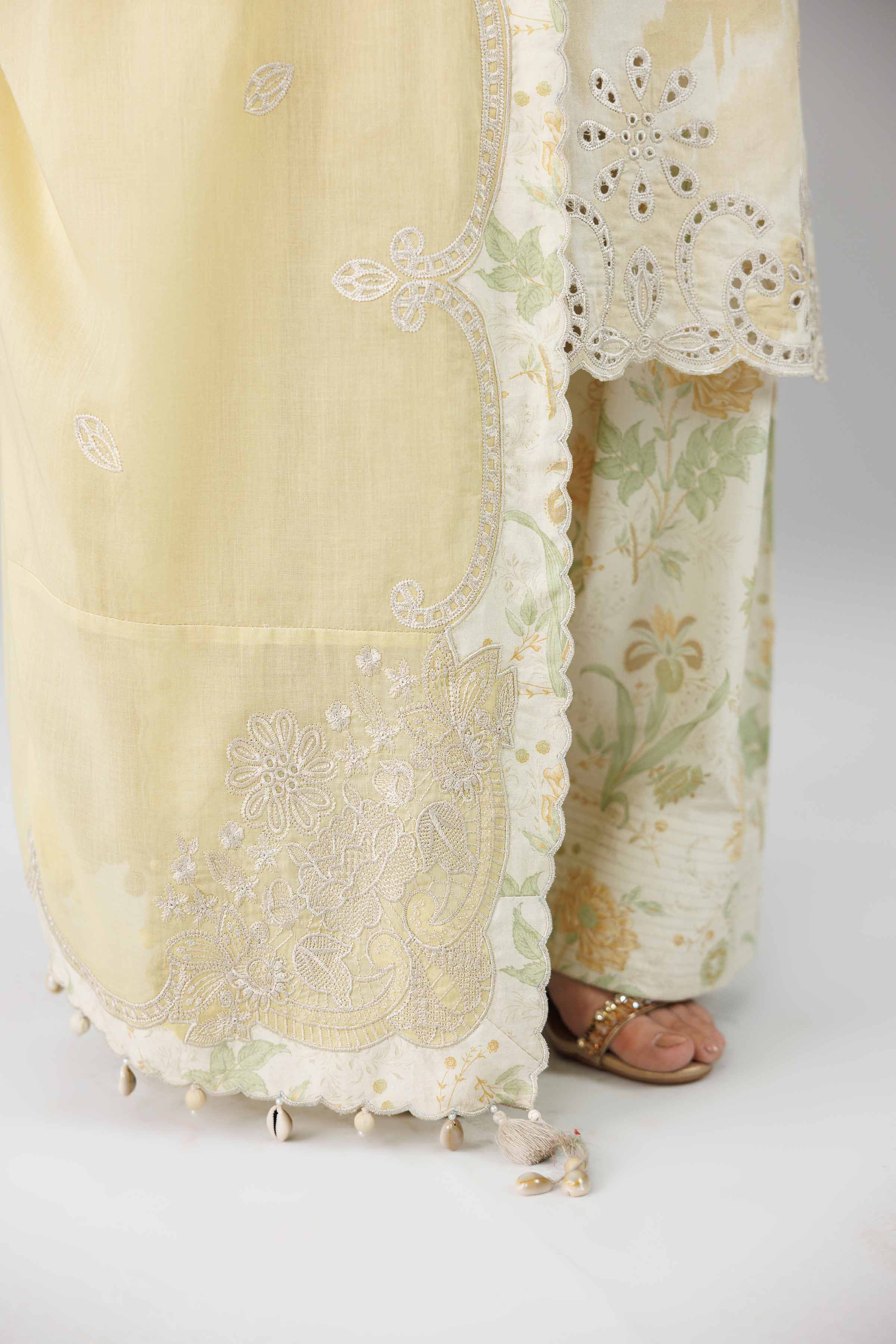 3 Piece - Printed Embroidered Suit - 42601809 - Image 4