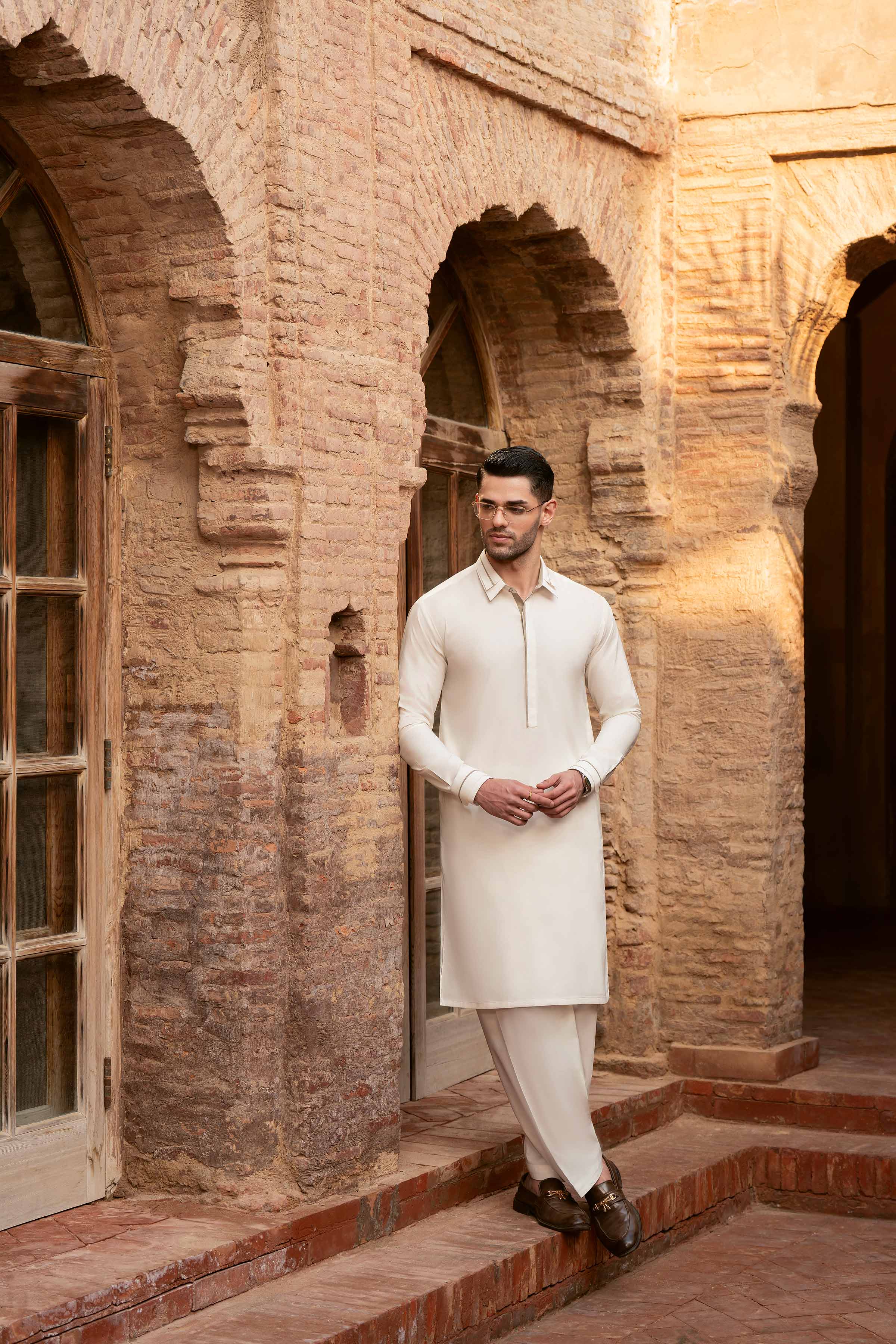 2 Piece - Naqsh Suit - 42608034 - Image 4