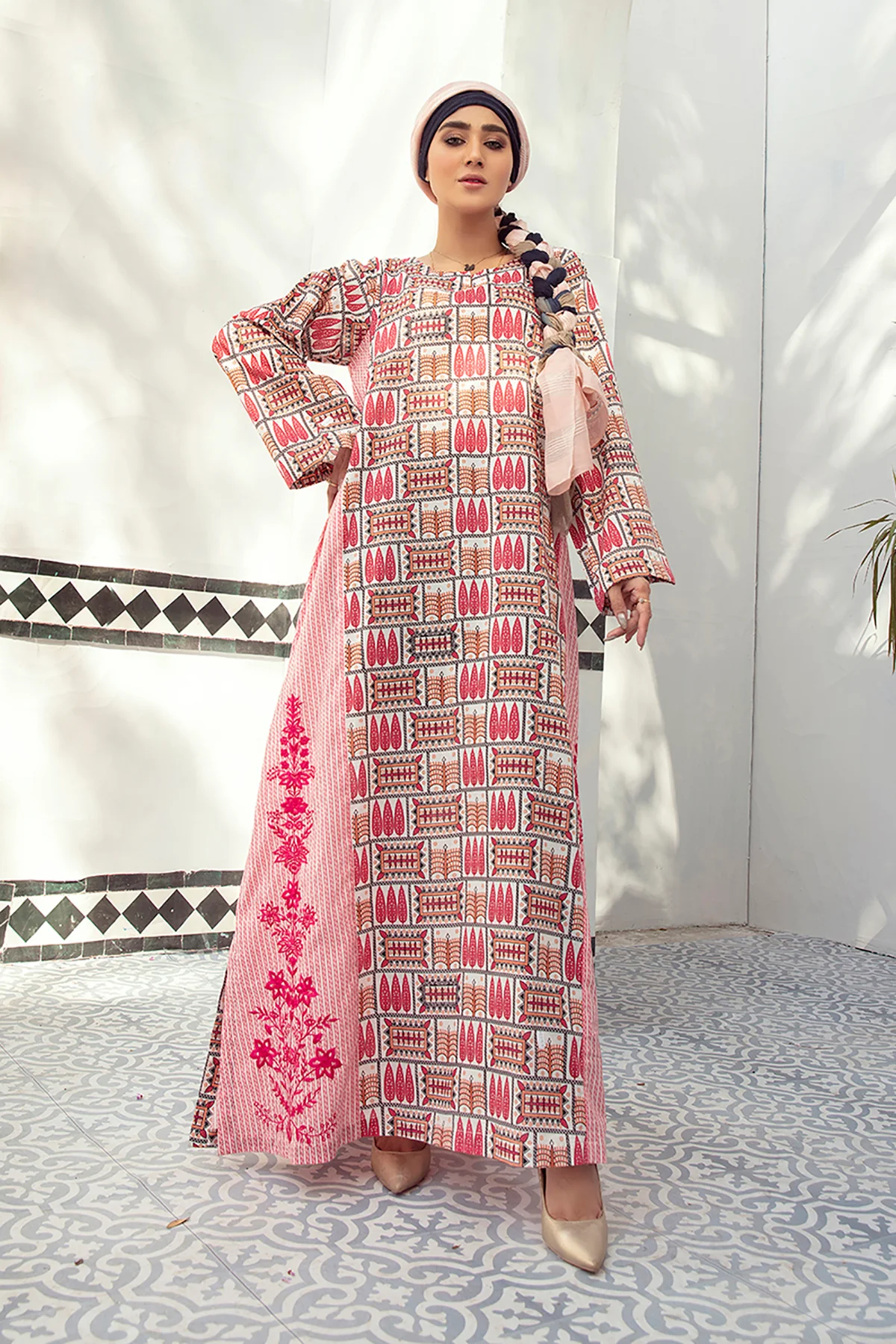 DE21-24-Embroidered Mix and Match Stitched Fustaan-1PC - Image 2