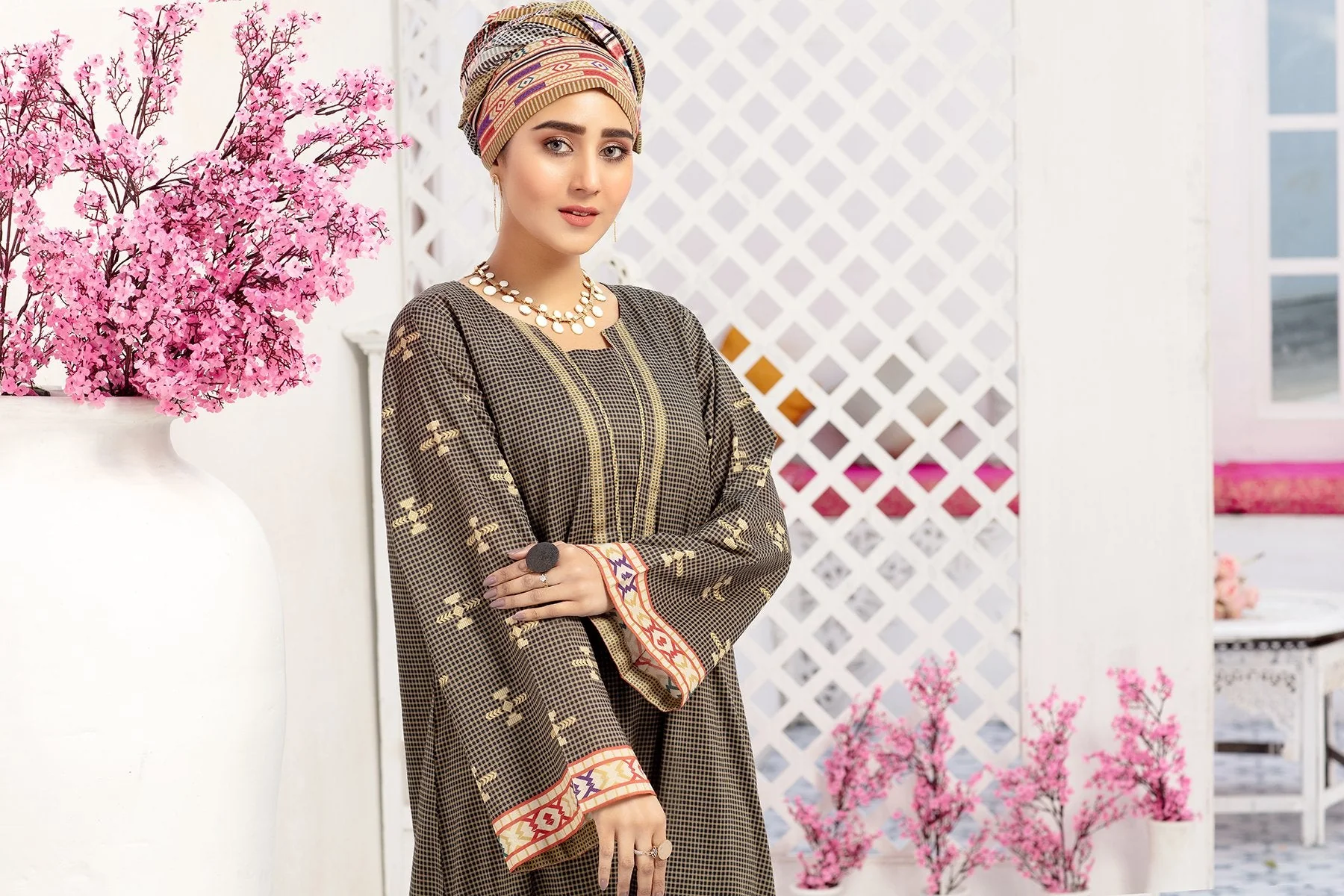 DS20-37 Printed Stitched Fustaan  1PC - Image 4