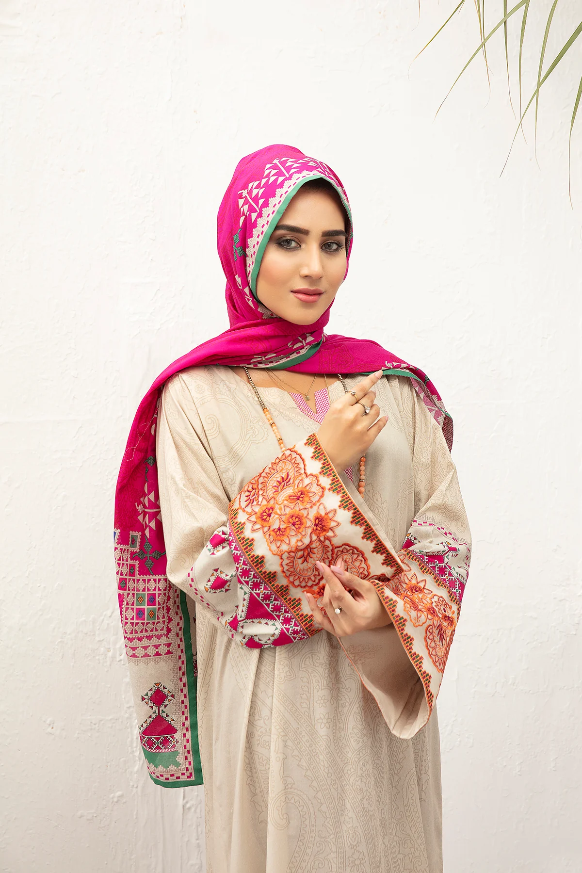 DS21-114 - Embroidered Digital Lawn Stitched Fustaan With Mask 2PC - Image 3