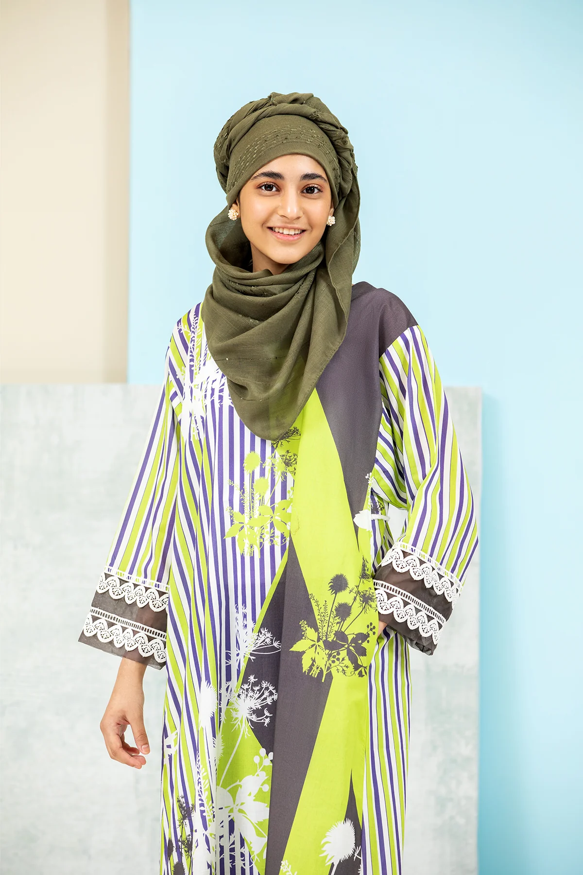 DS21-139-Printed Lawn Fustaan - Image 3