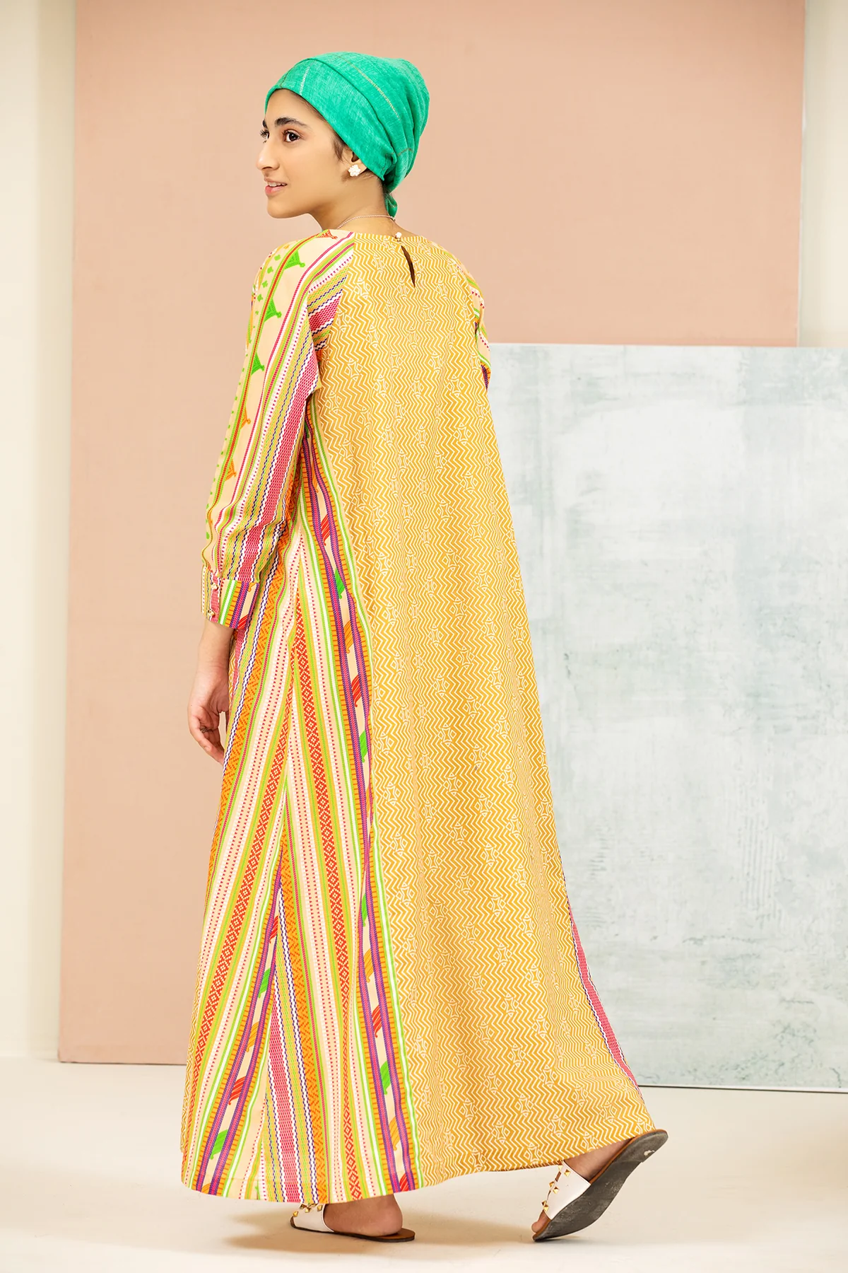 DS21-152-Embroidered Printed Lawn Kids Fustaan - Image 3