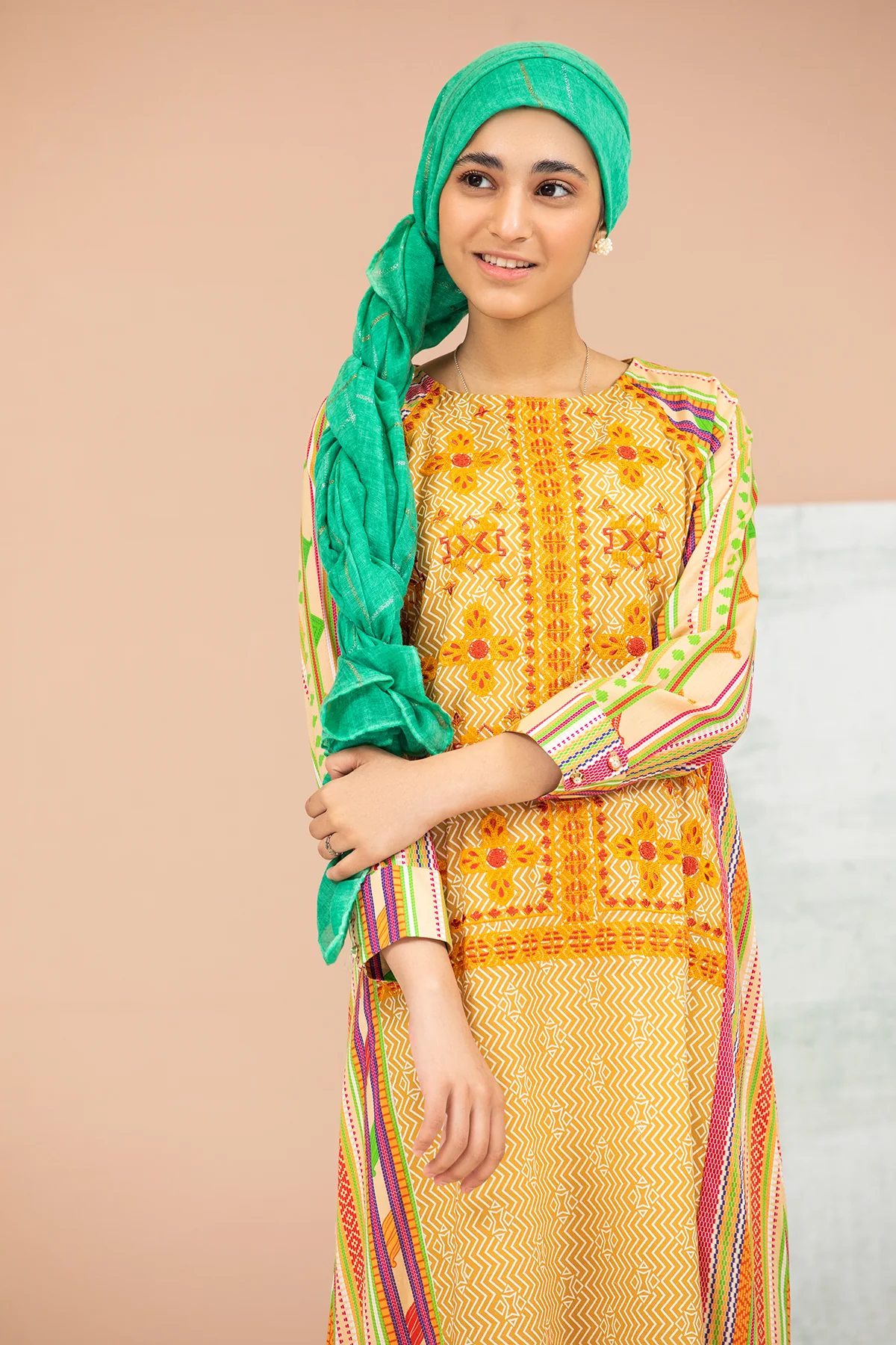 DS21-152-Embroidered Printed Lawn Kids Fustaan - Image 4