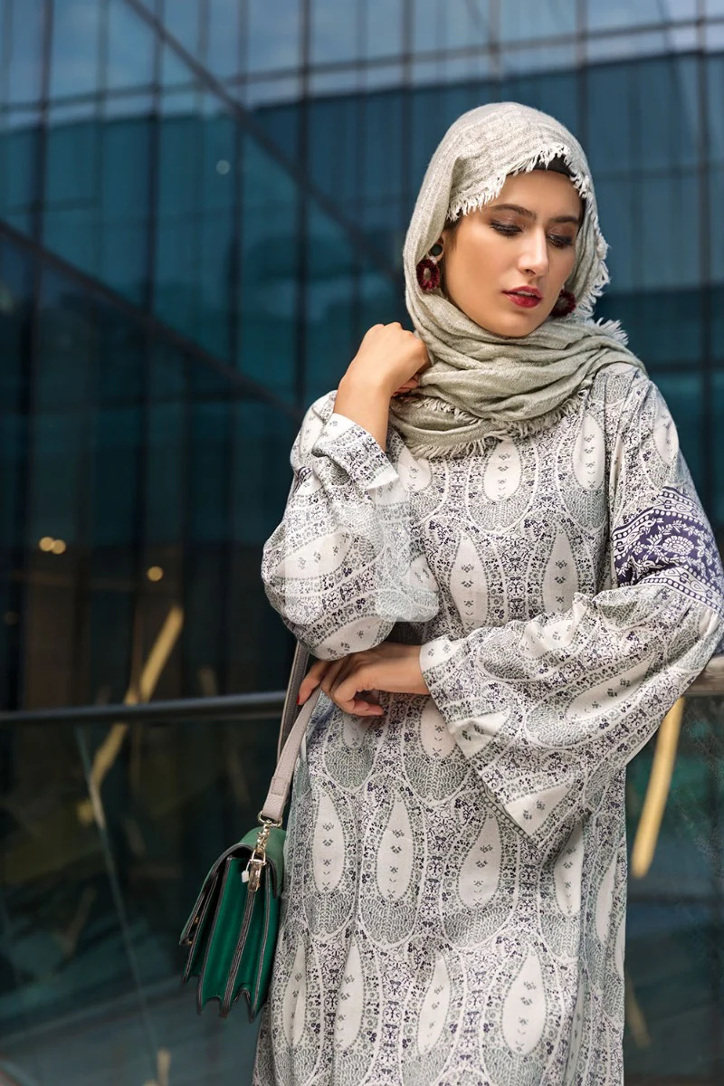 DSW19-46 Off White Digital Printed Stitched Lawn Fustaan  1PC - Image 2
