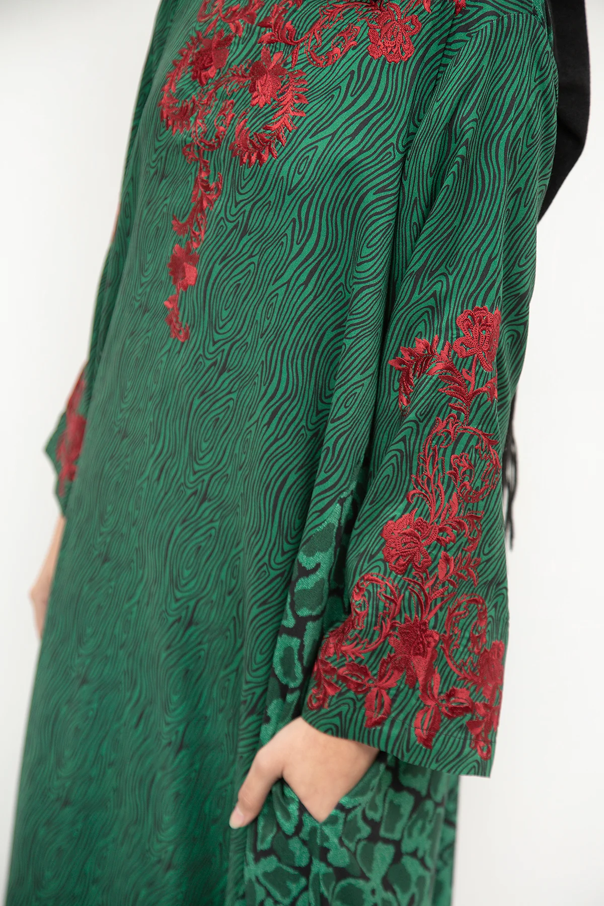 DW21-76-Printed Embroidered 1PC - Image 4