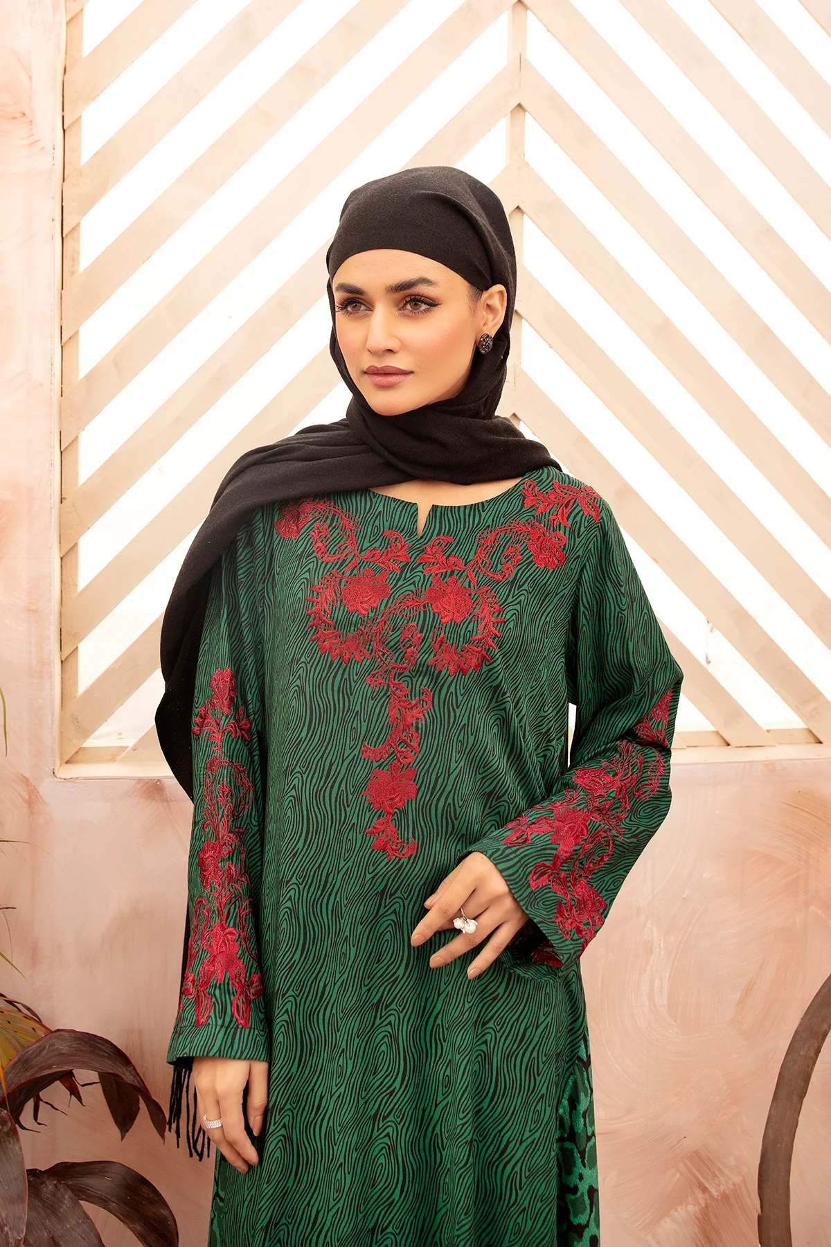 DW21-77-Printed Embroidered 1PC - Image 6