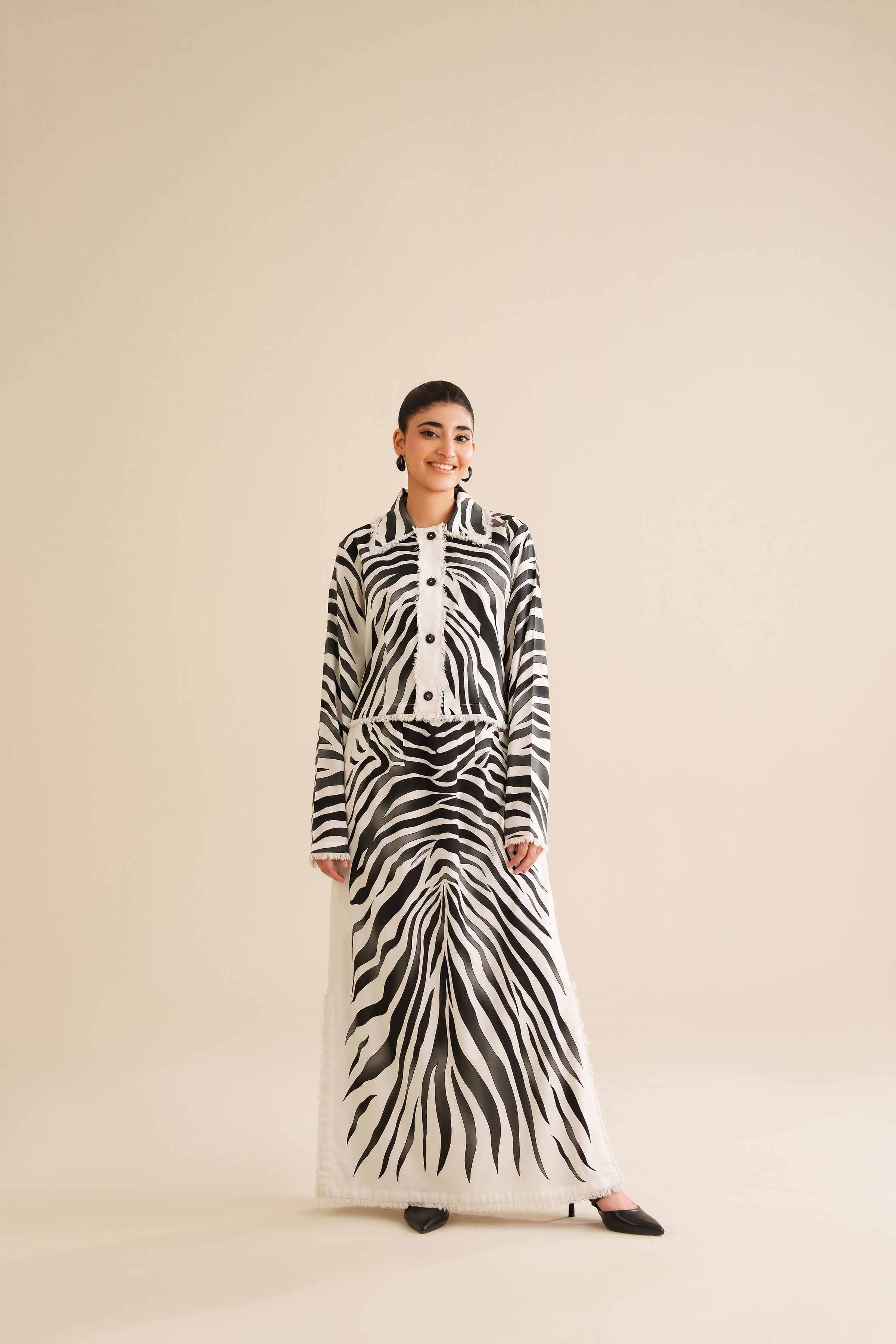 2 Piece - Printed Suit - FW25-13 - Image 5
