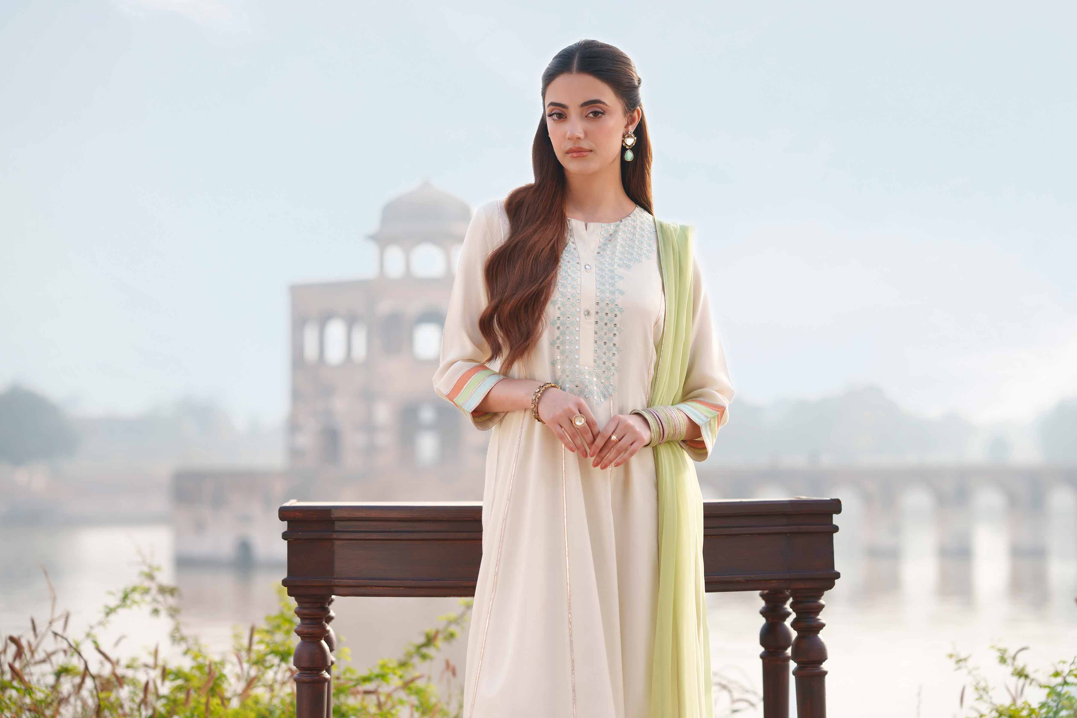 3 Piece - Embroidered Suit - KFE26-103 - Image 3
