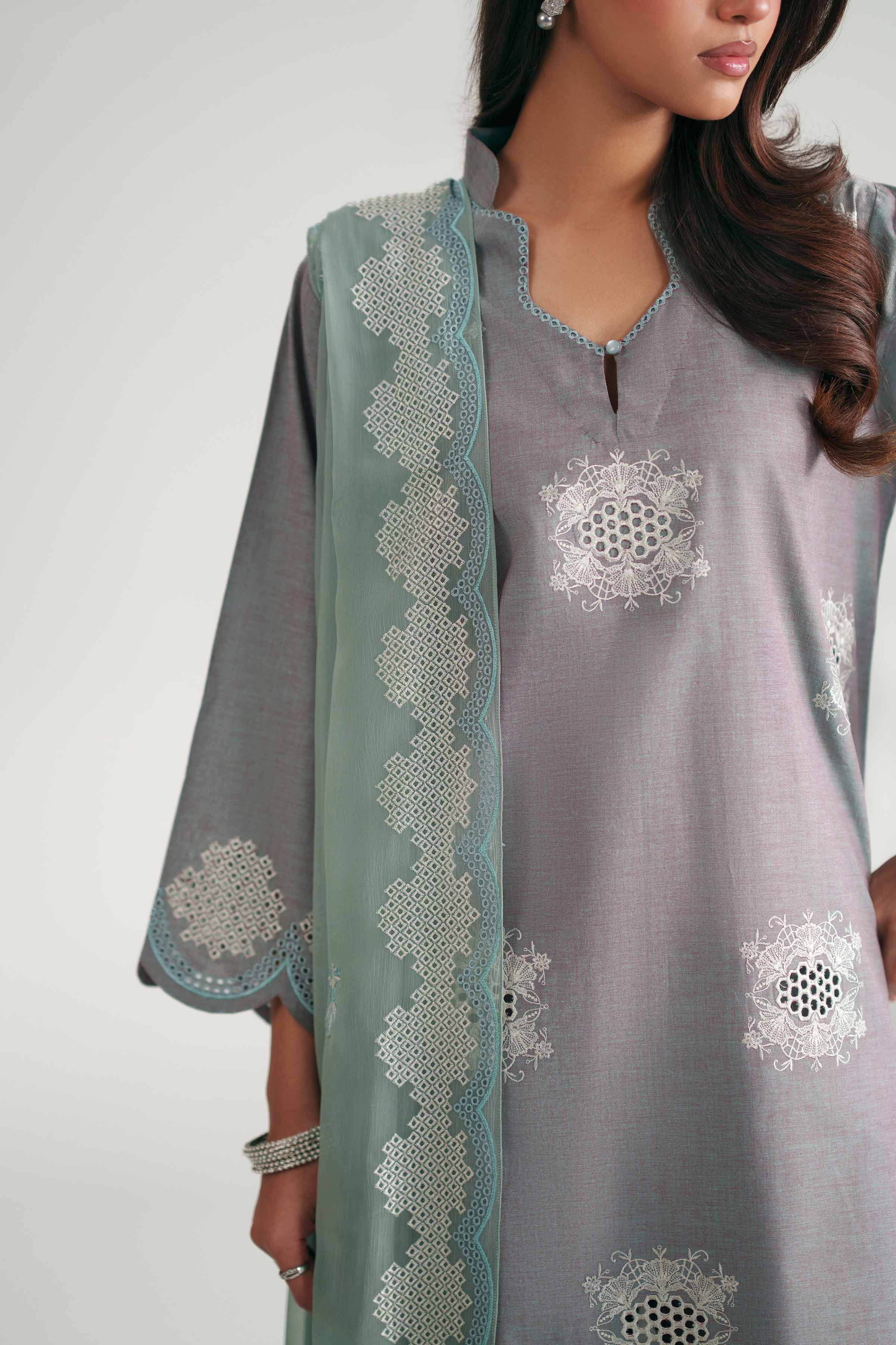 3 Piece - Embroidered Suit - KFE26-222 - Image 9