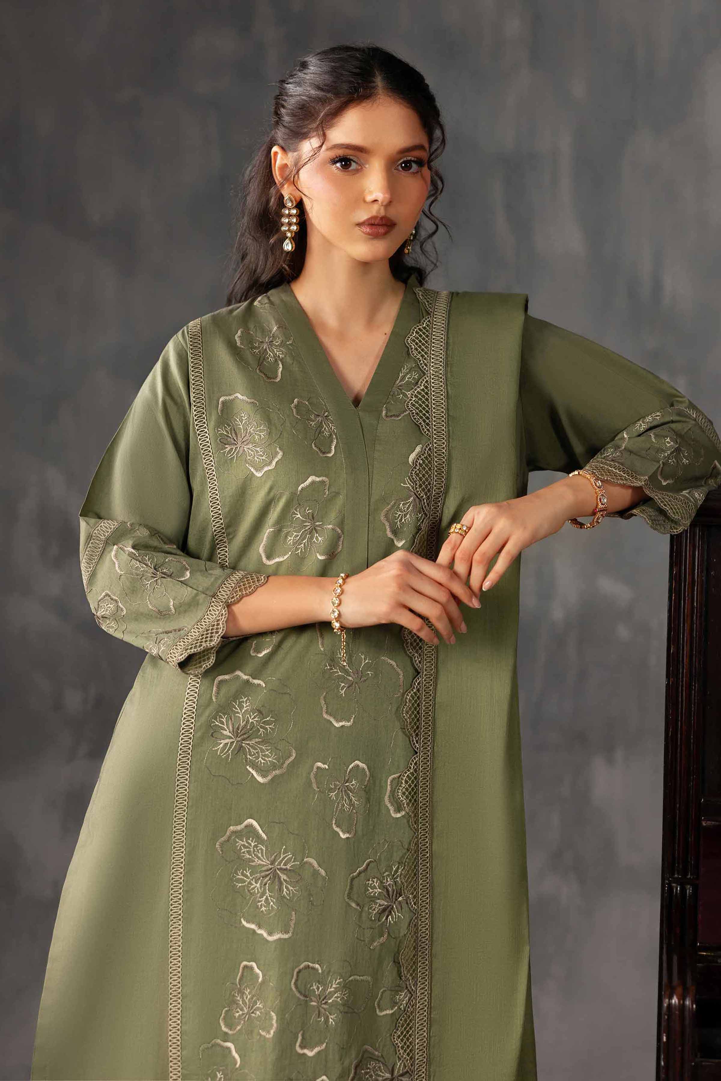 3 Piece - Embroidered Suit - KFE26-225 - Image 2