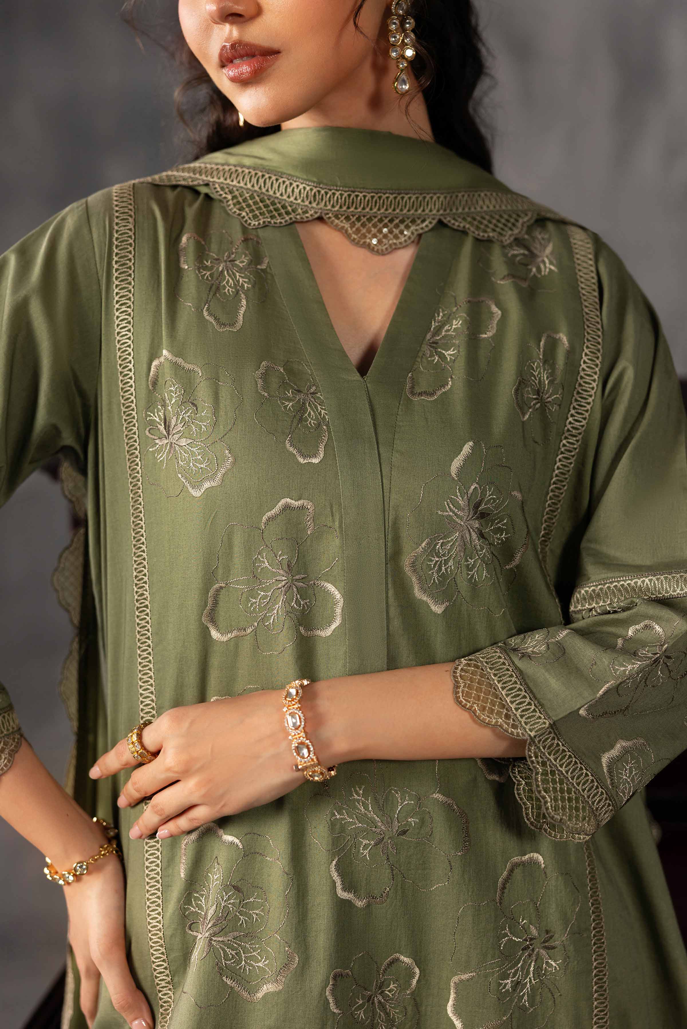 3 Piece - Embroidered Suit - KFE26-225 - Image 6