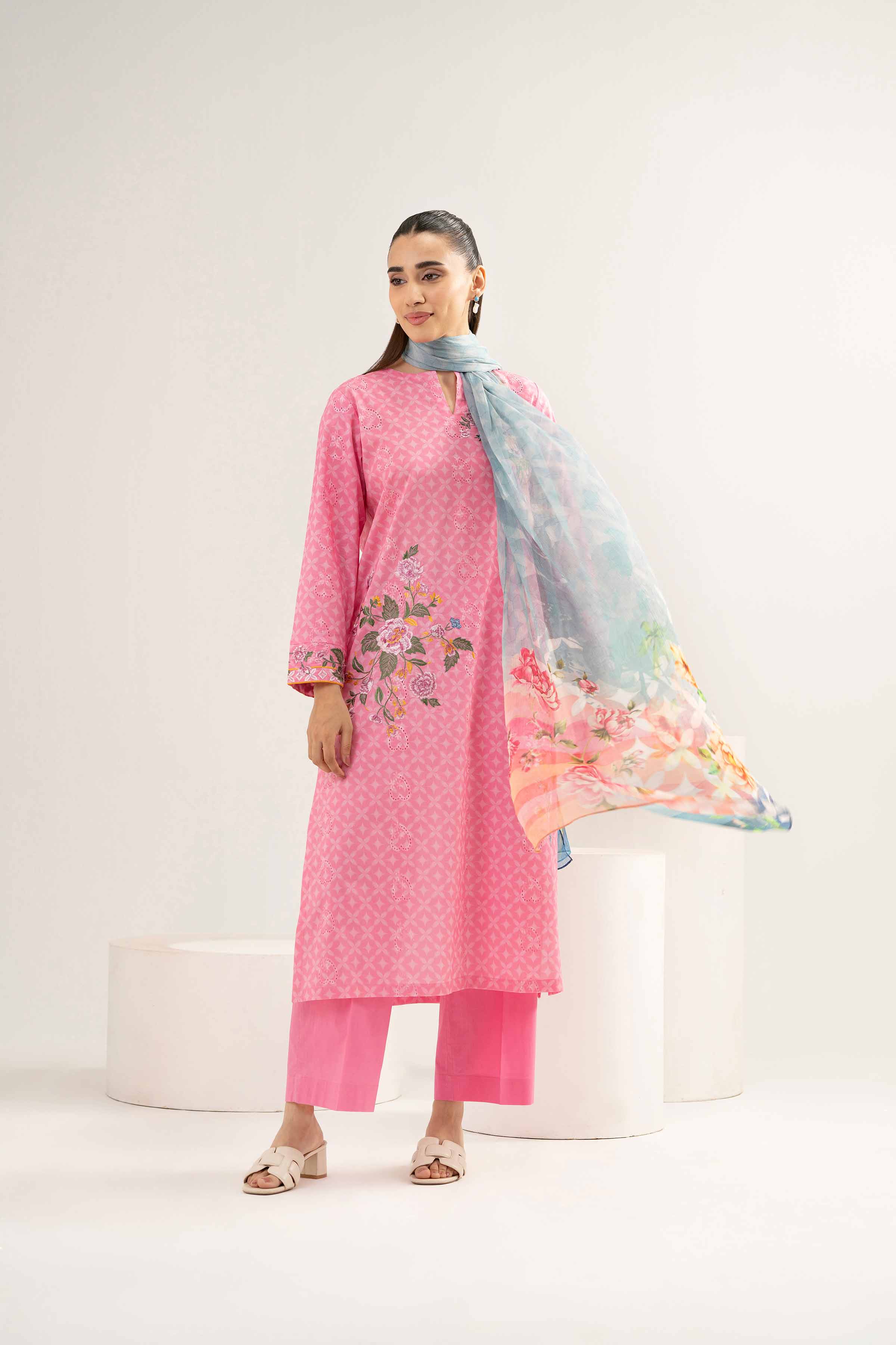 3 Piece - Printed Embroidered Suit - PE25-372 - Image 7