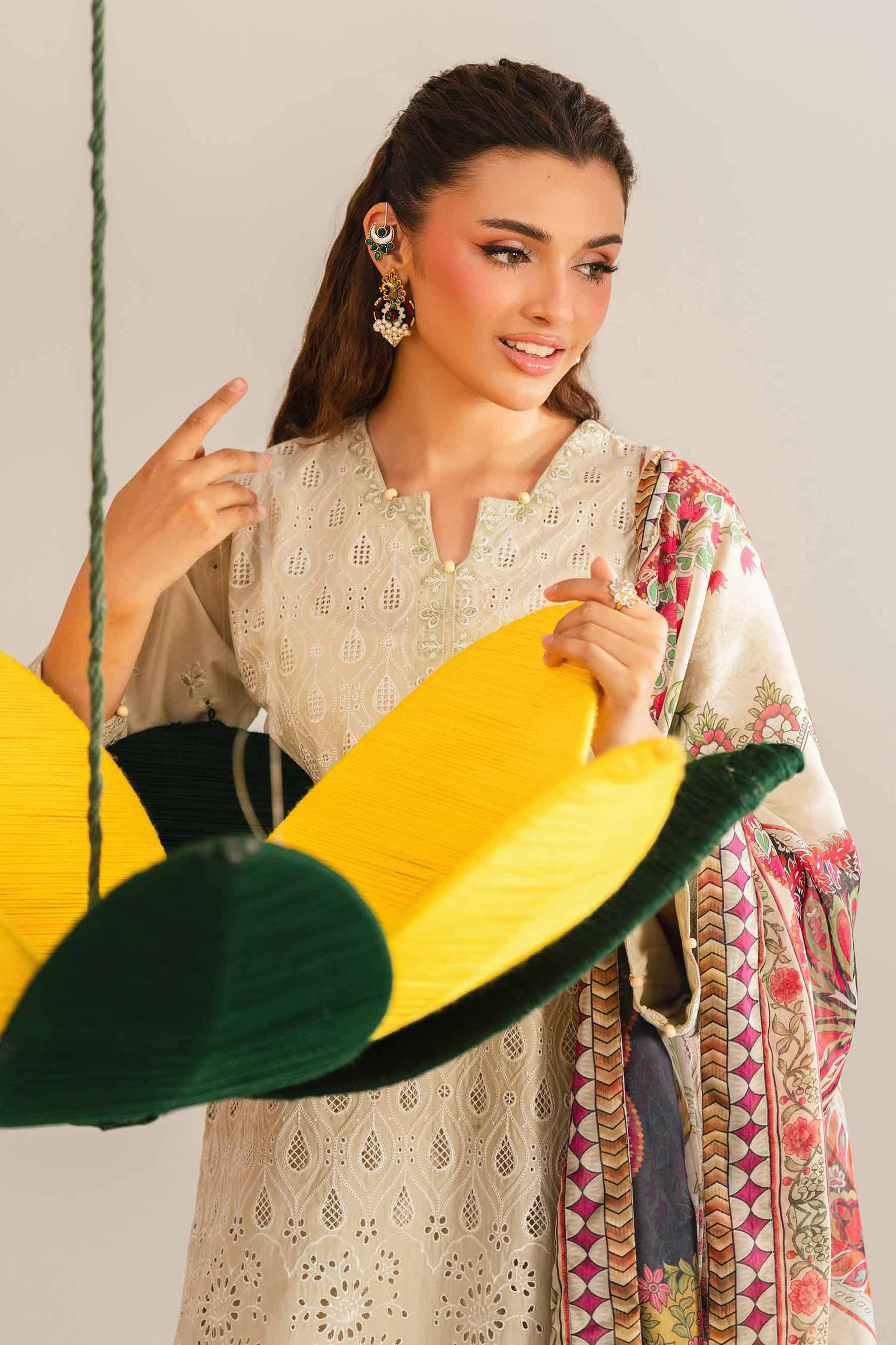 3 Piece - Embroidered Suit - PE26-288 - Image 7