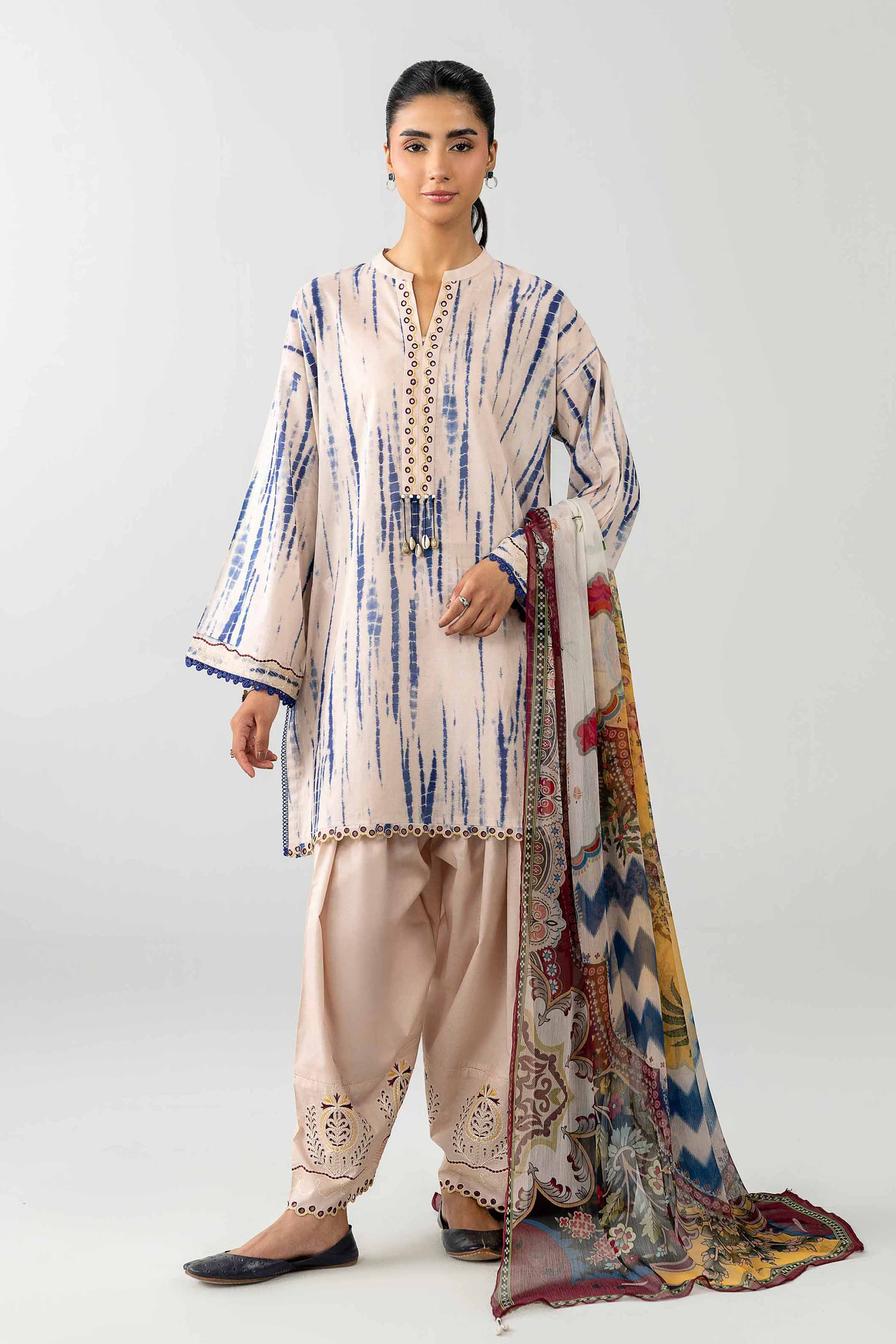 3 Piece - Printed Embroidered Suit - PE26-521 - Image 4