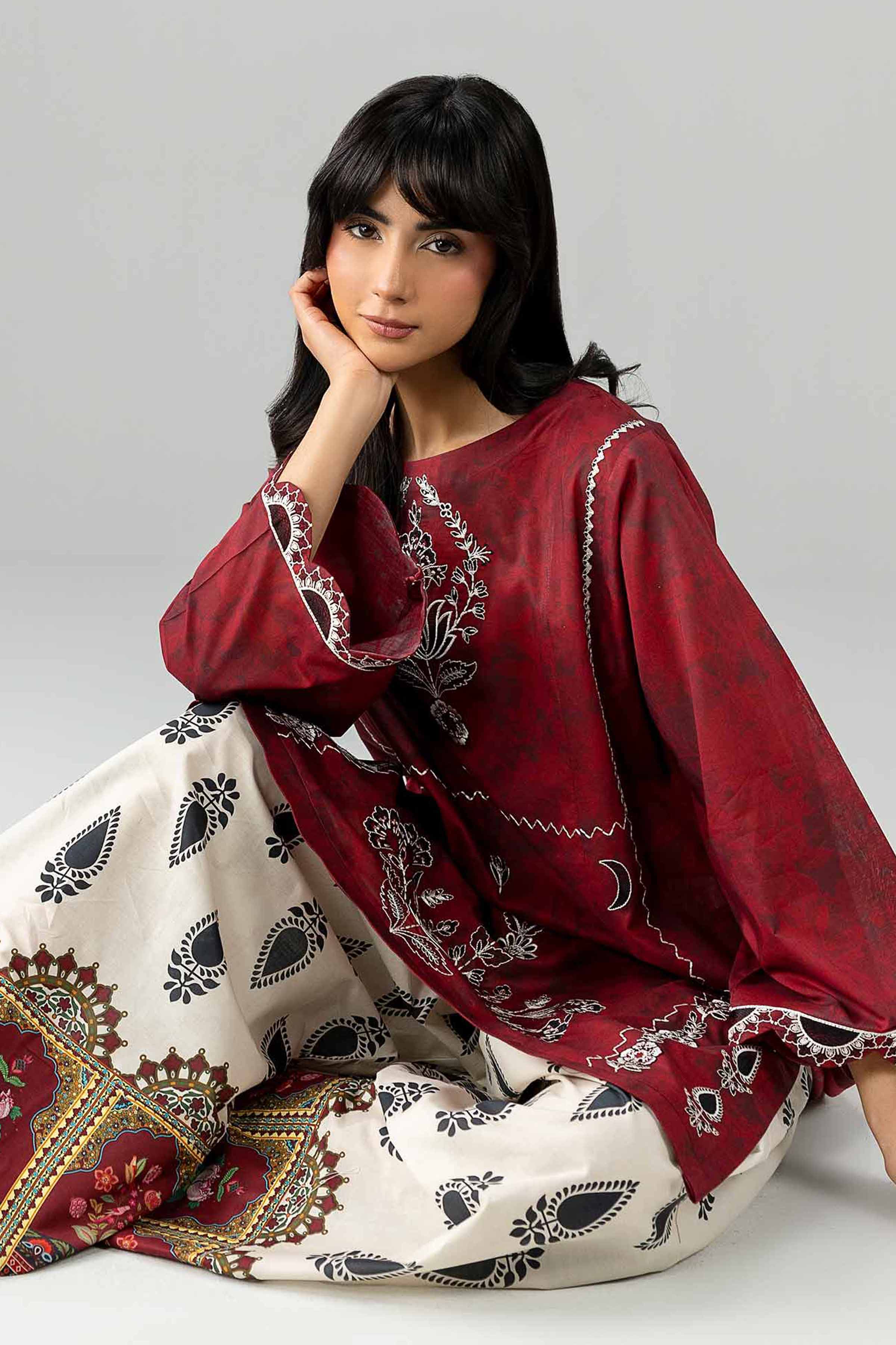 2 Piece - Printed Embroidered Suit - PE26-585 - Image 5