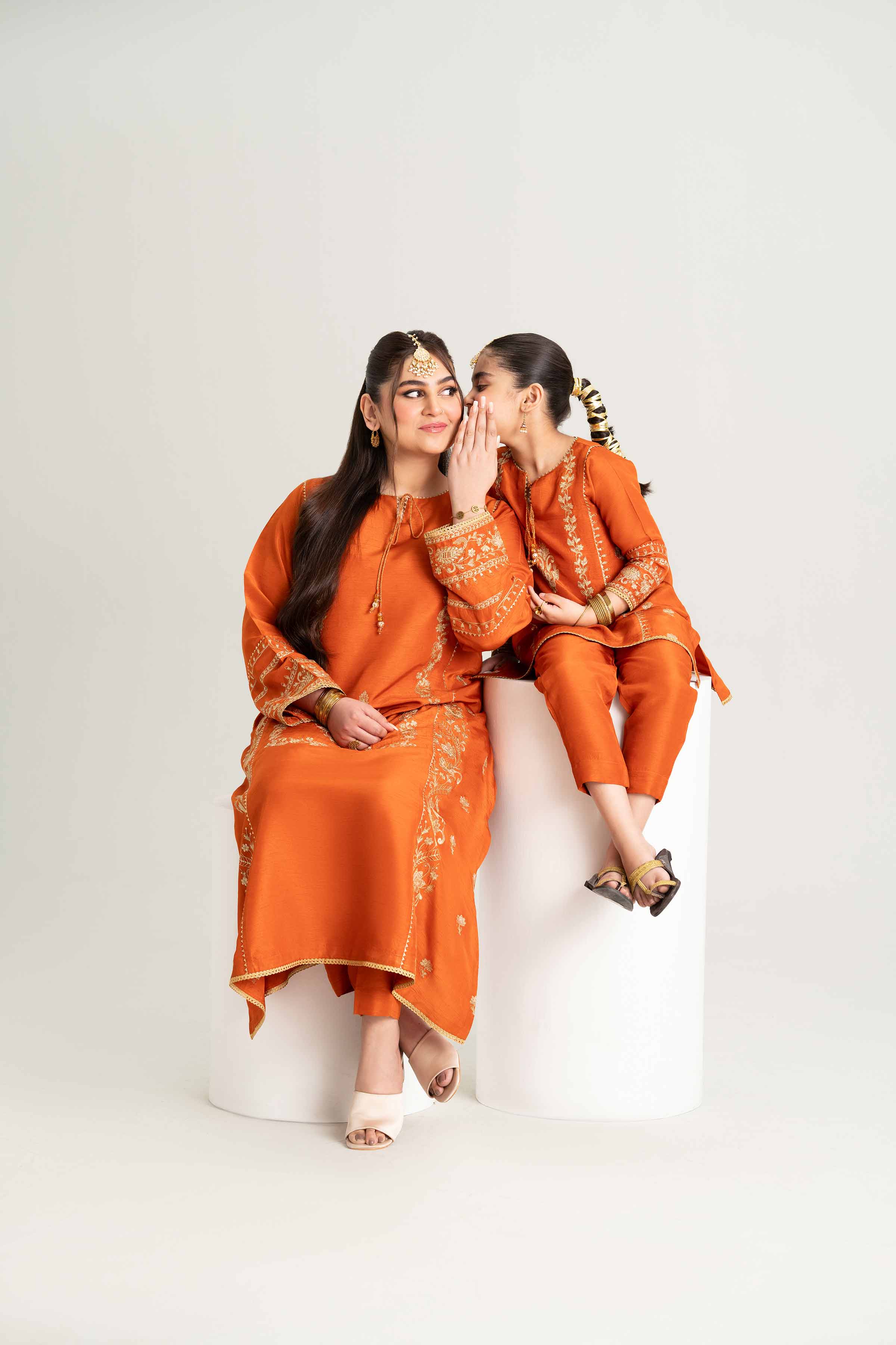 2 Piece - Embroidered Suit - PMD25-11 M - Image 9