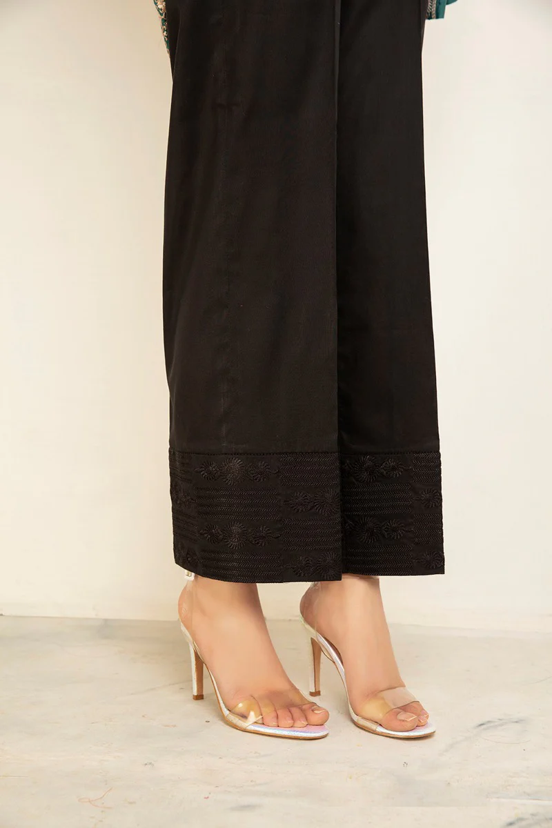 PS20-237-Loose Straight Trouser With Embroidered Hem And Lace Detial - Image 2