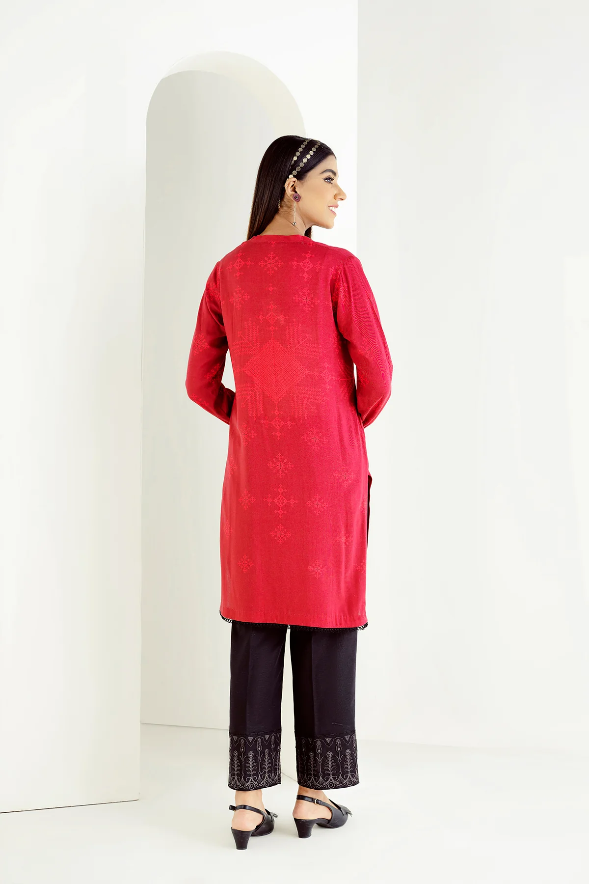PW21-123-Motie Detailing Printed Shirt 1PC - Image 2