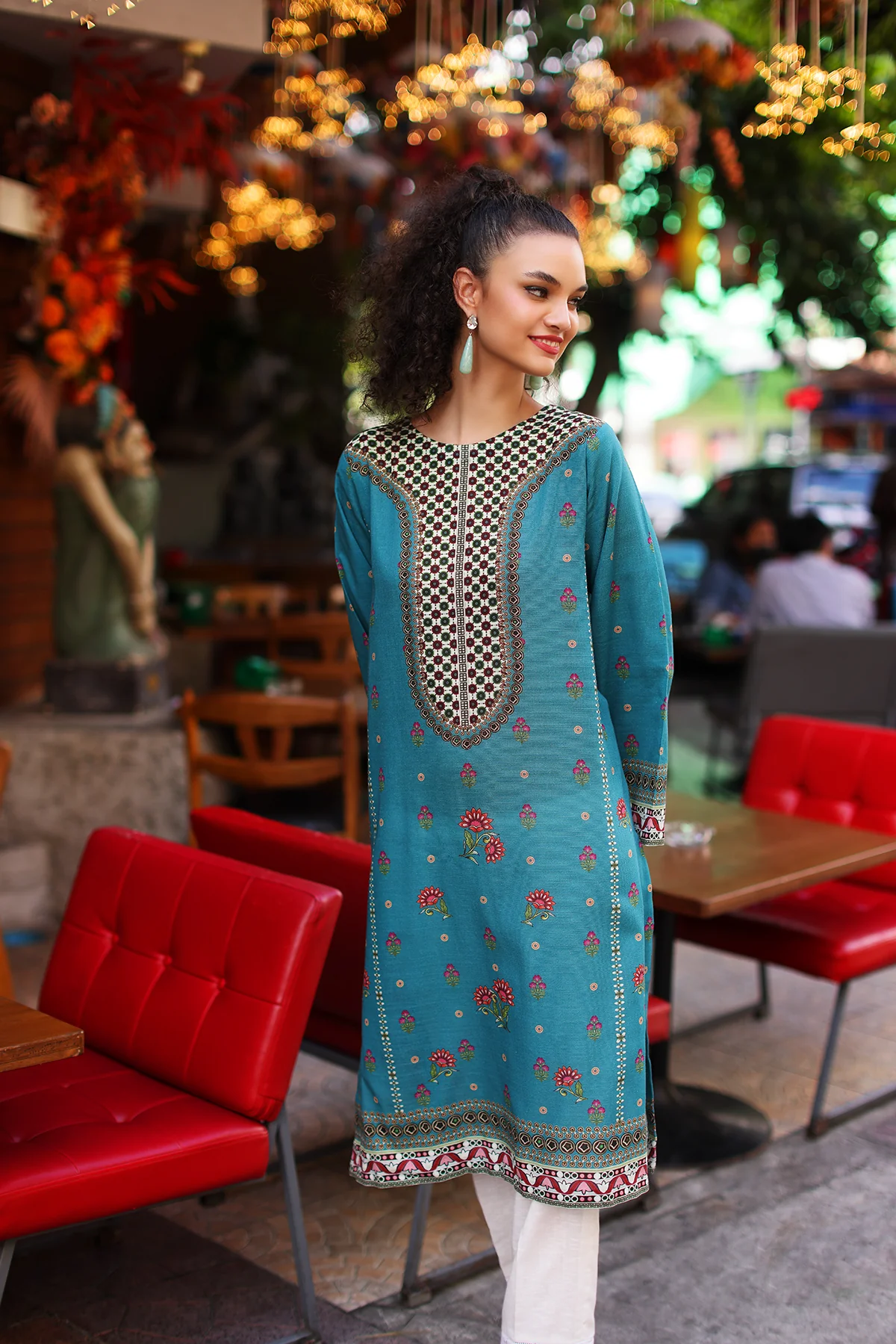 PW22-146-Round Neckline Printed Shirt 1PC - Image 5